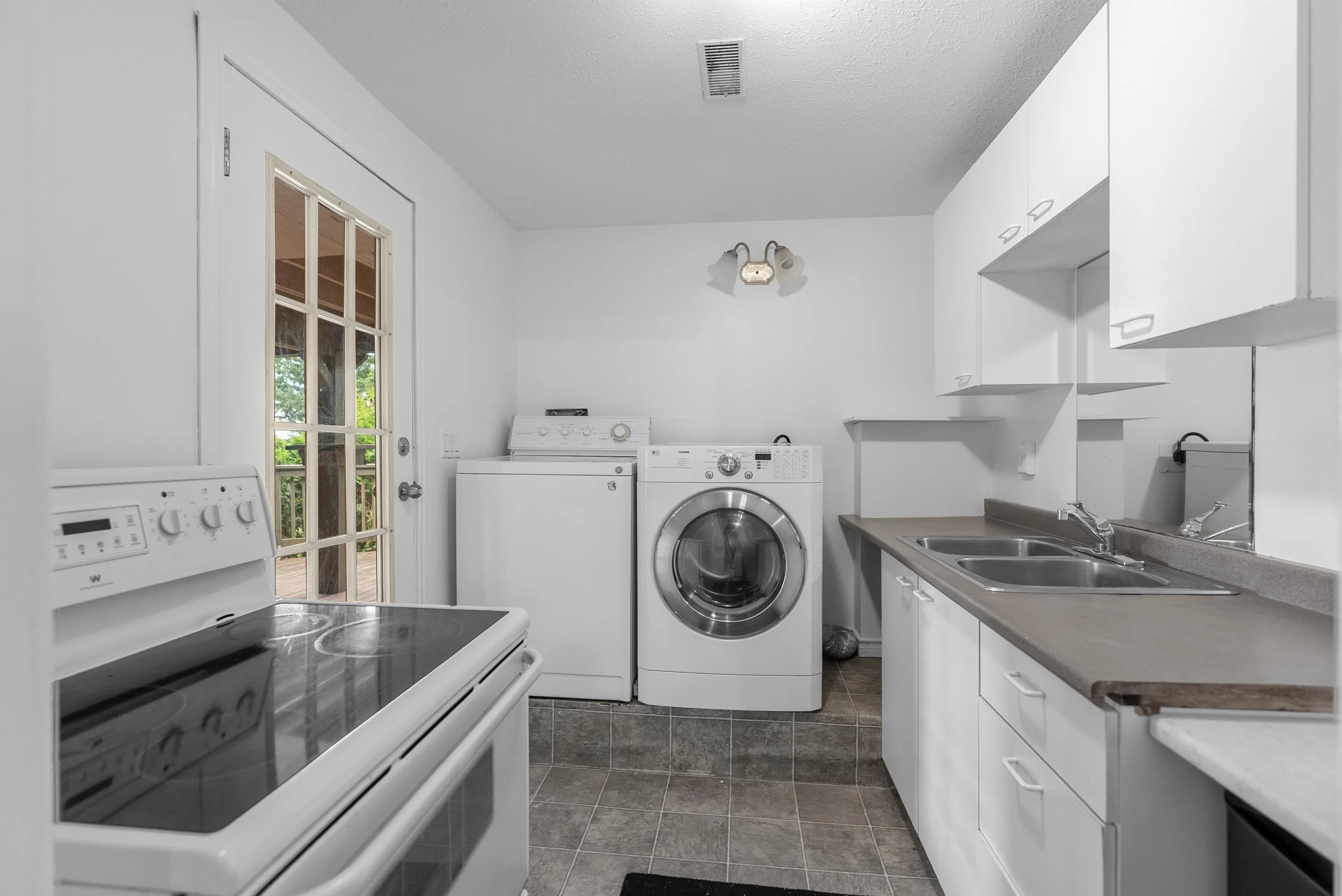 8063 Wiltshire Boulevard