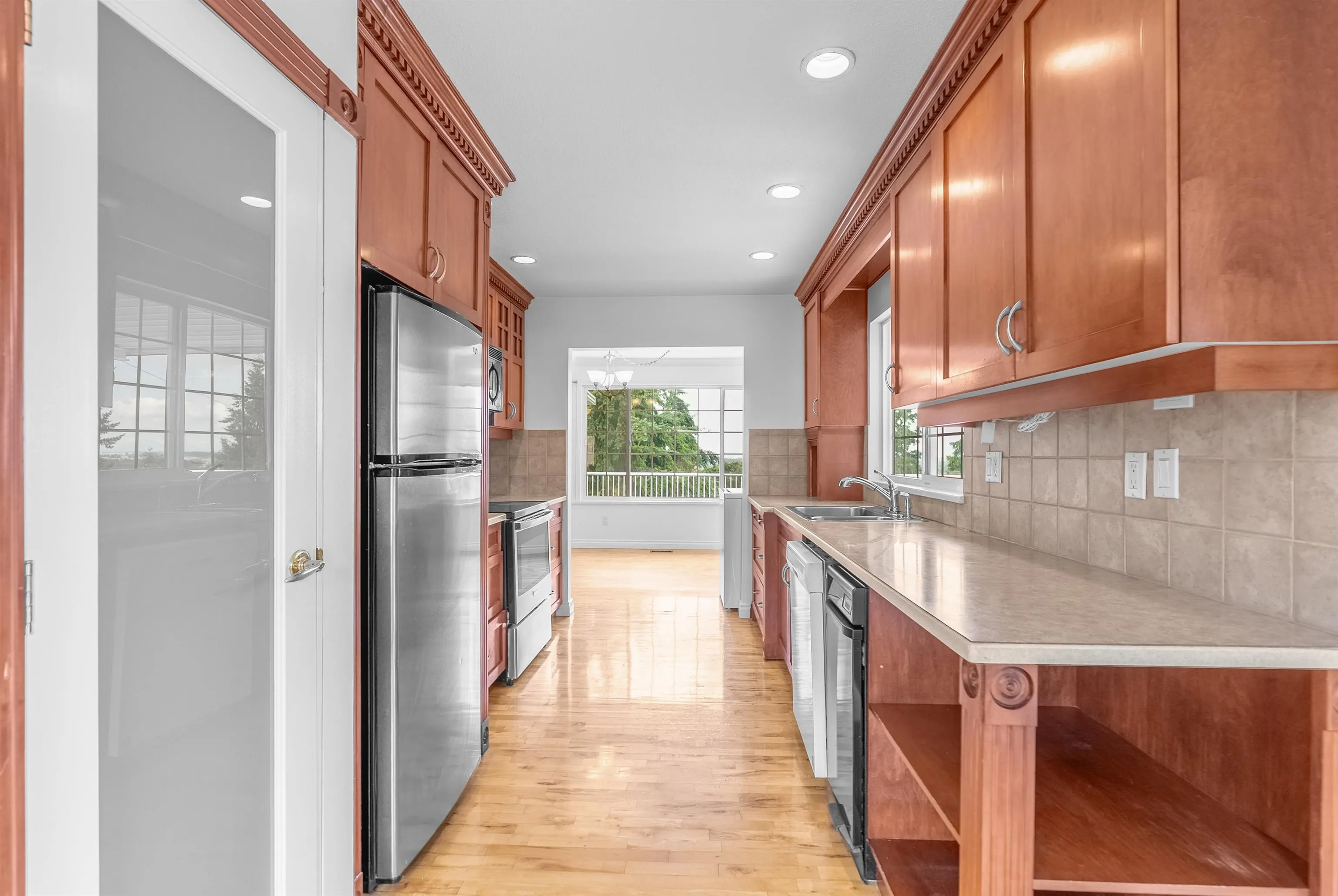 8063 Wiltshire Boulevard