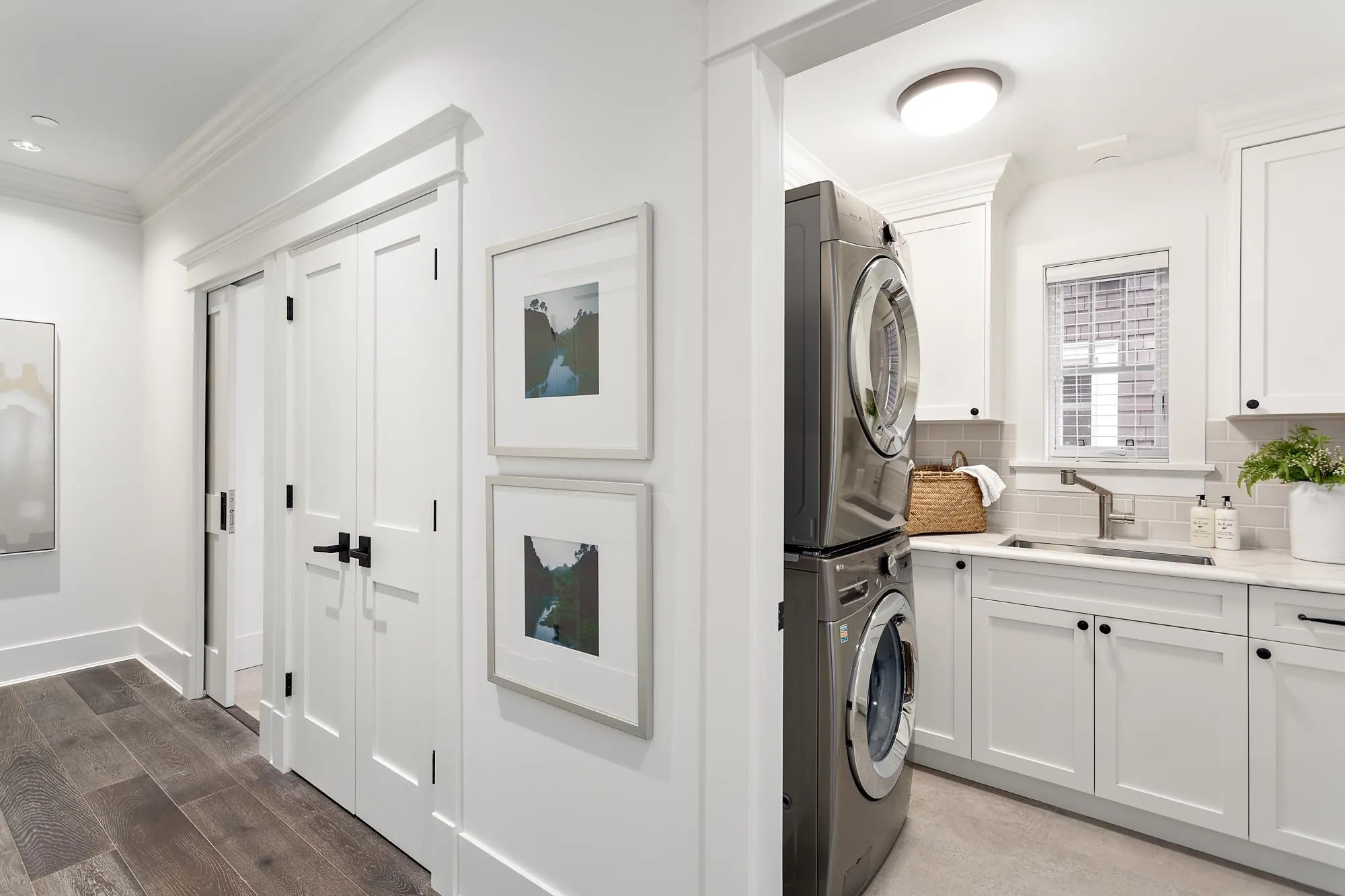 201 1785 W 16th Avenue