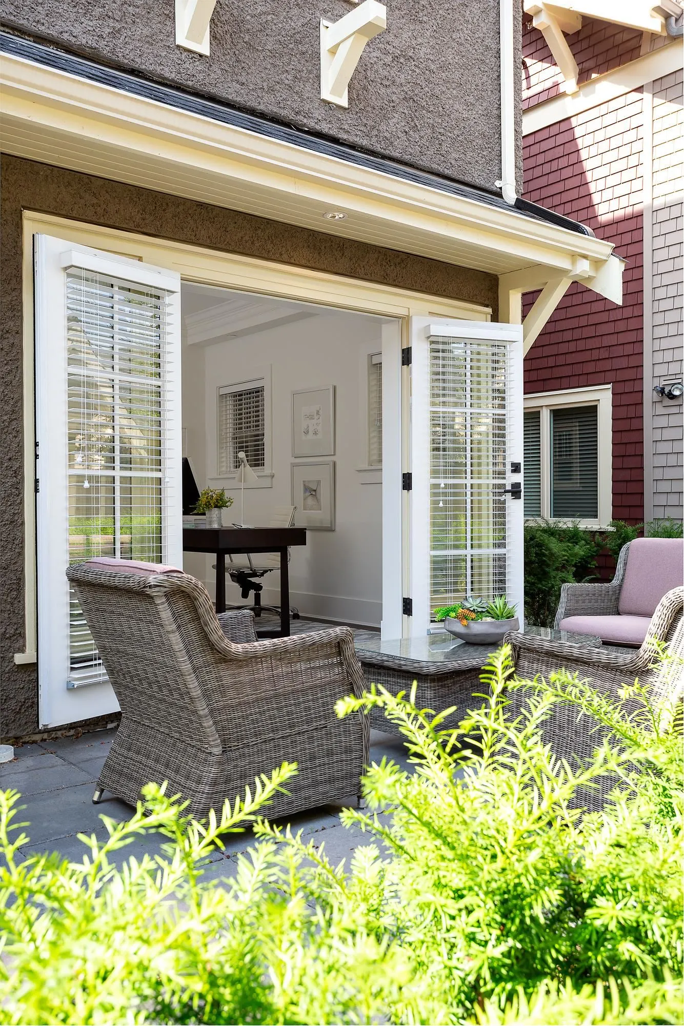 201 1785 W 16th Avenue