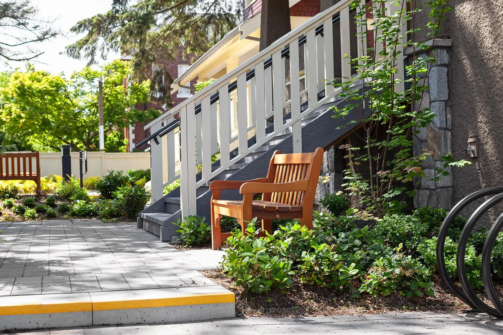 201 1785 W 16th Avenue