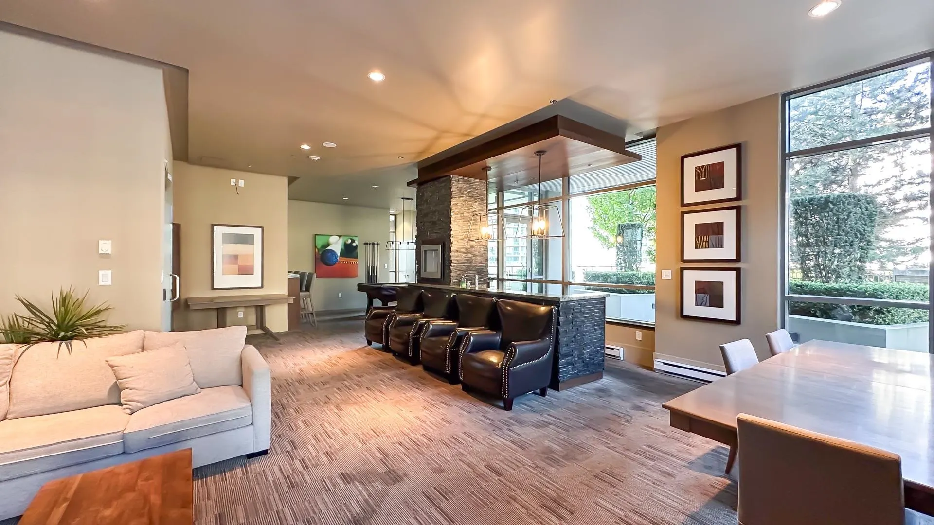 2307 4888 Brentwood Drive