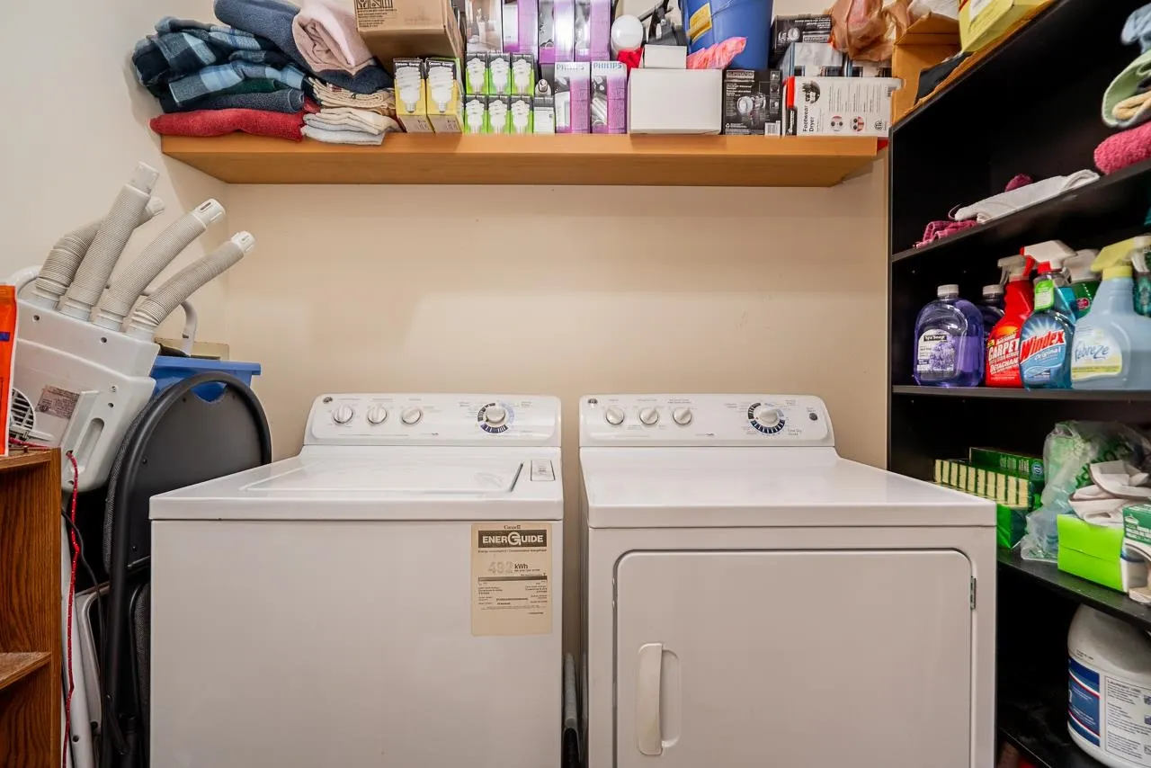 12 3228 Raleigh Street