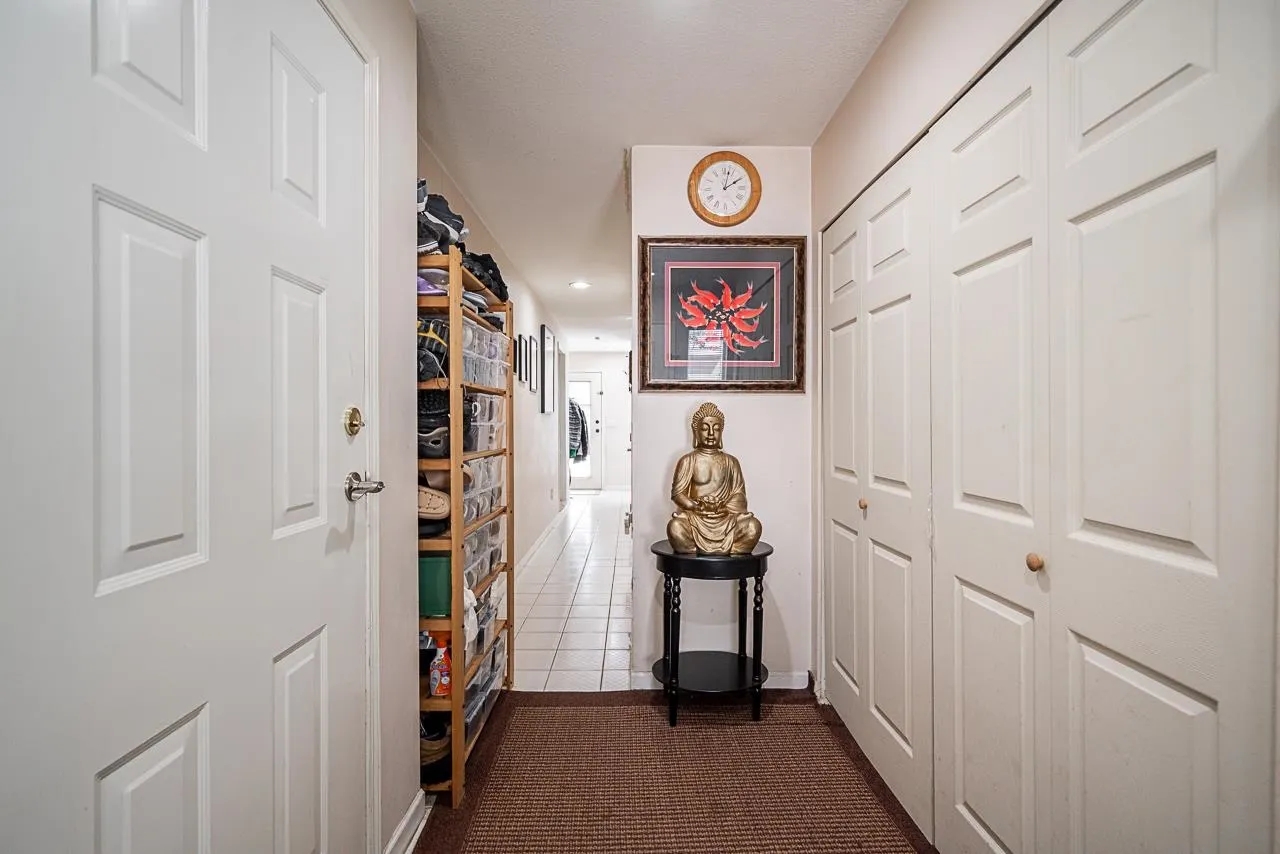 12 3228 Raleigh Street