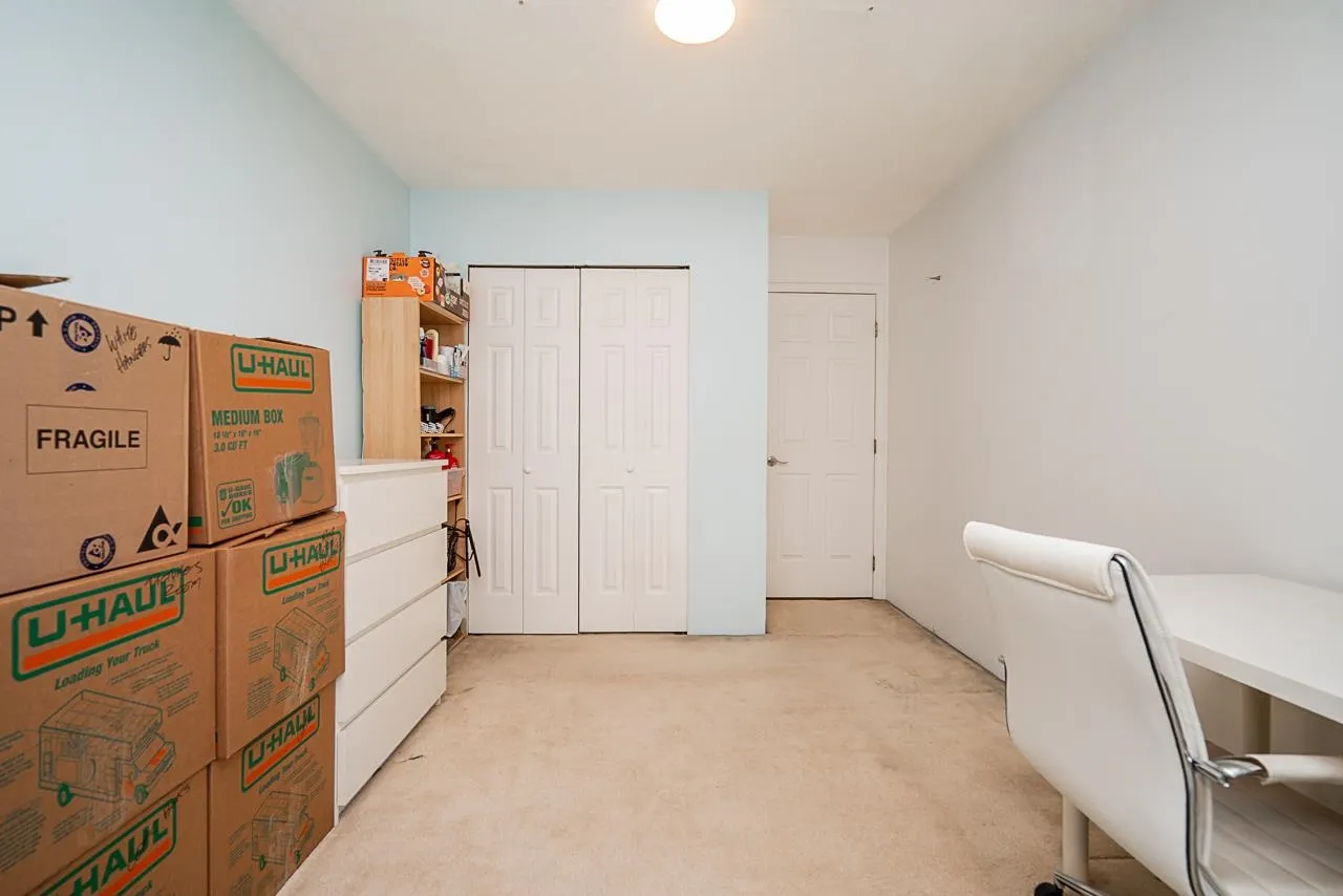 12 3228 Raleigh Street