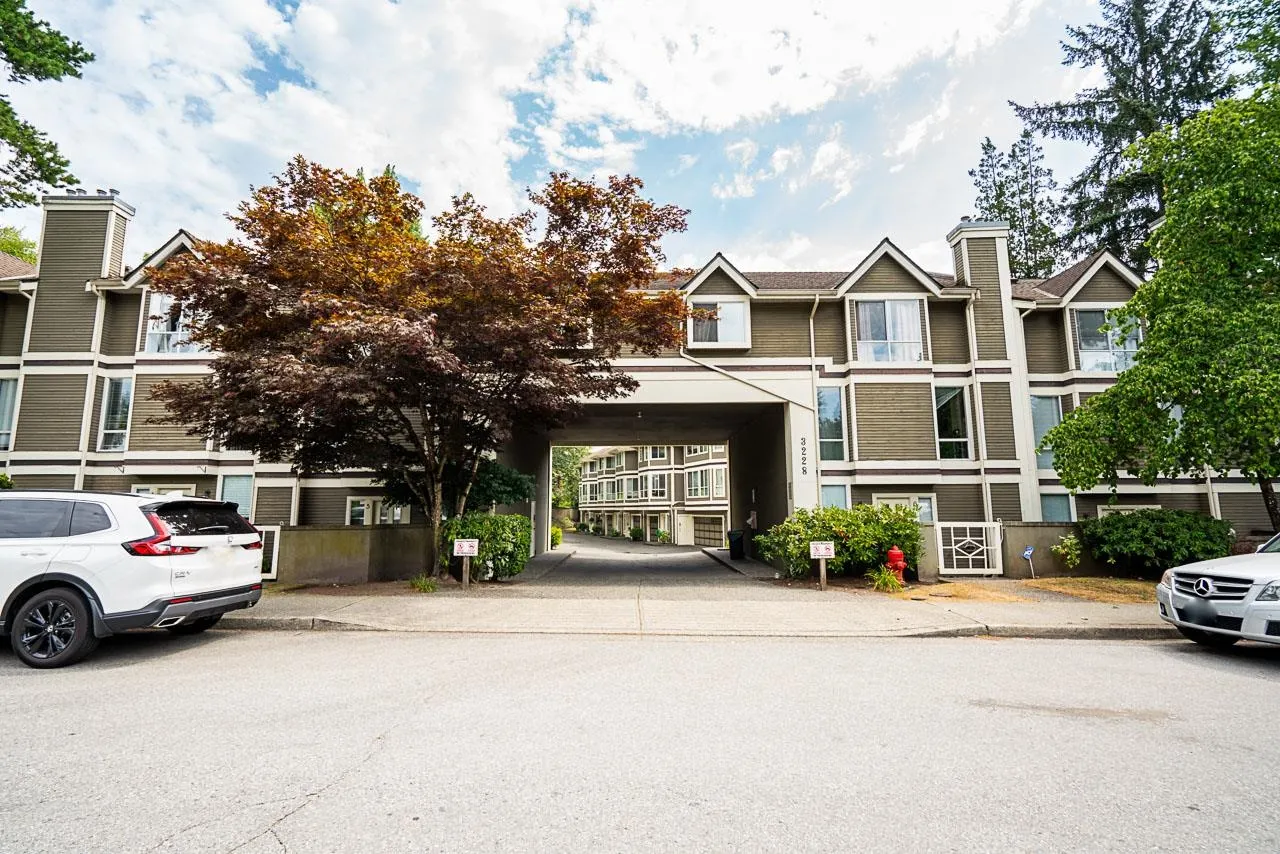 12 3228 Raleigh Street