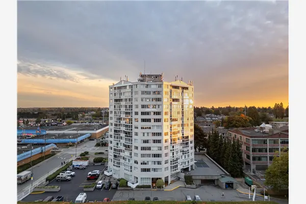 1505 11881 88 Avenue