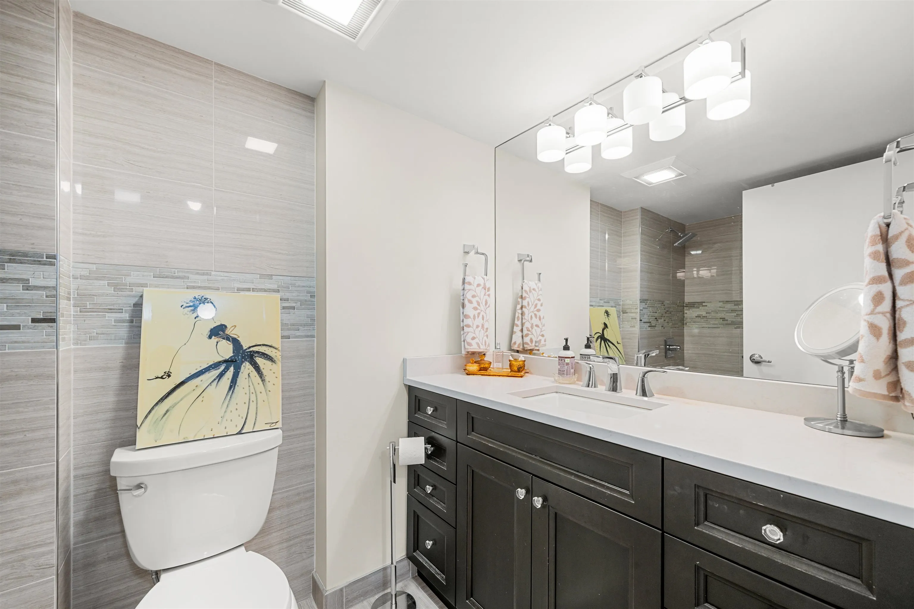 404 71 Jamieson Court