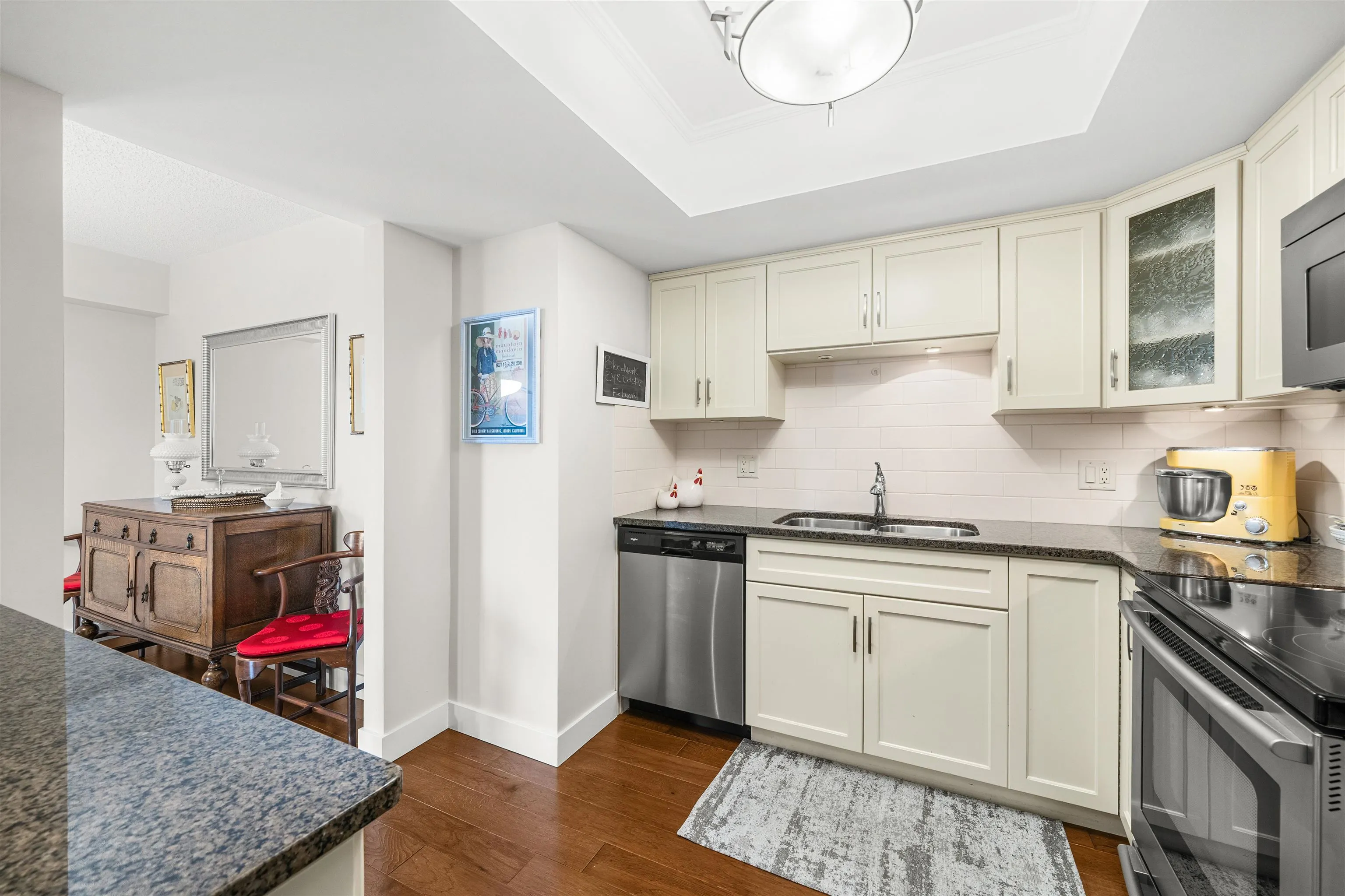 404 71 Jamieson Court