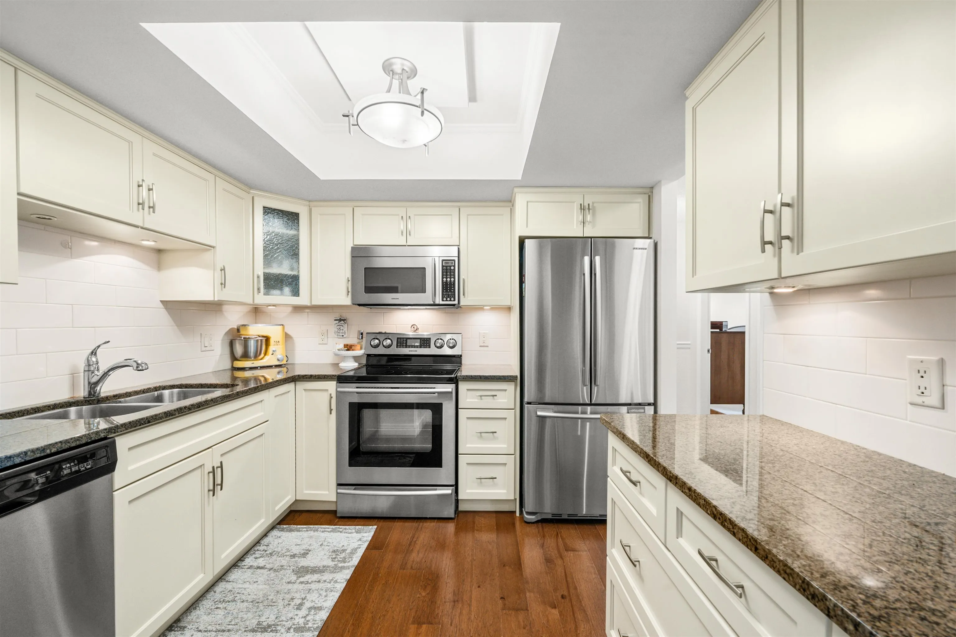 404 71 Jamieson Court