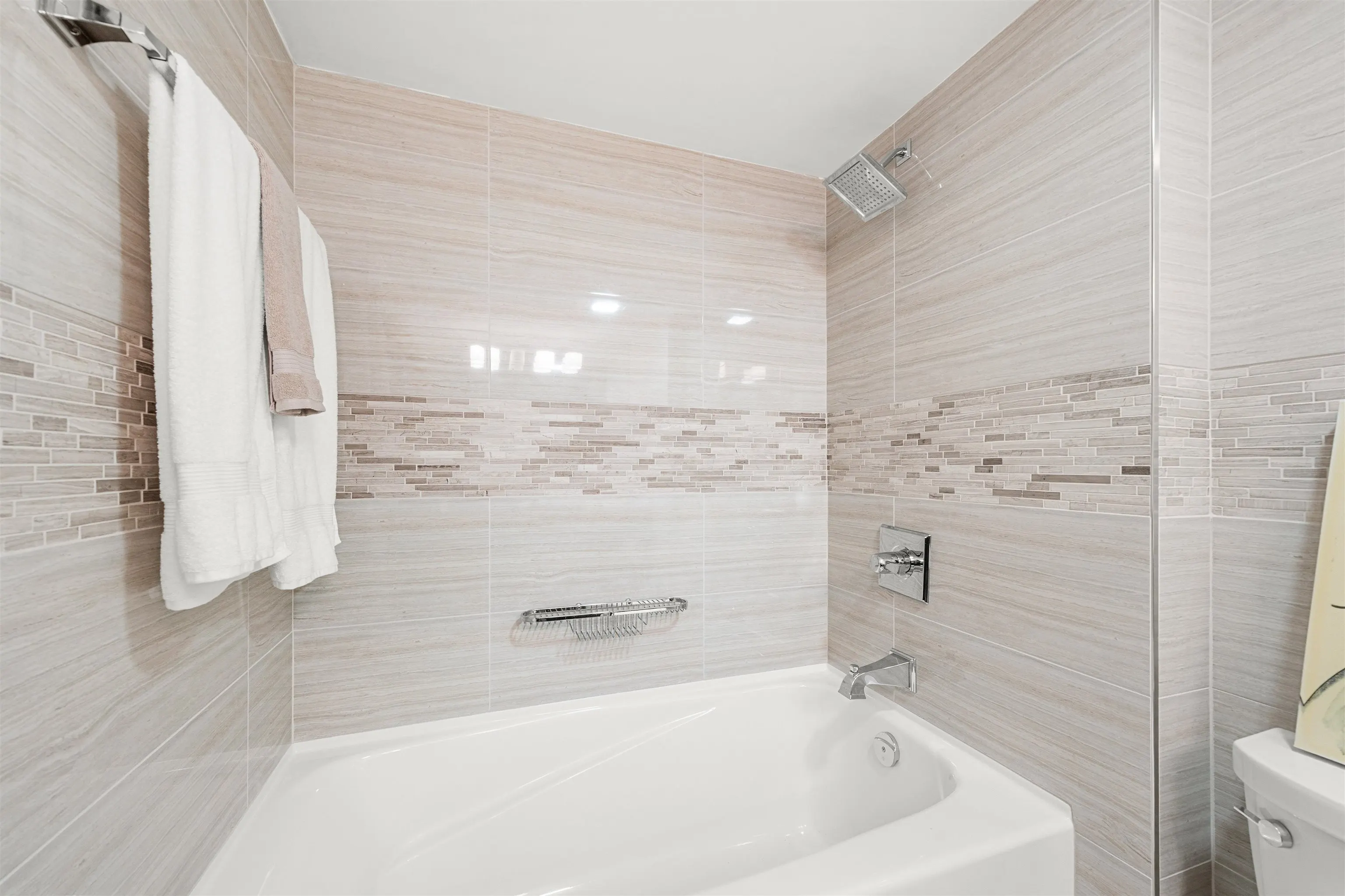 404 71 Jamieson Court