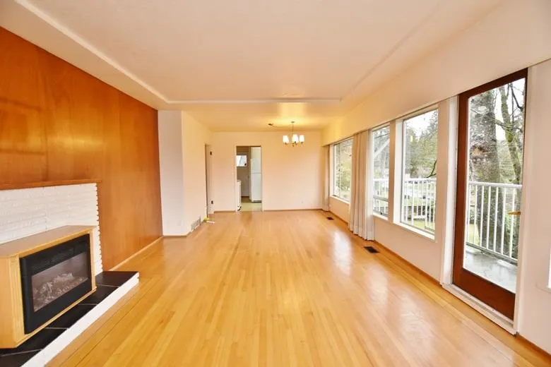 40 Seaview Drive