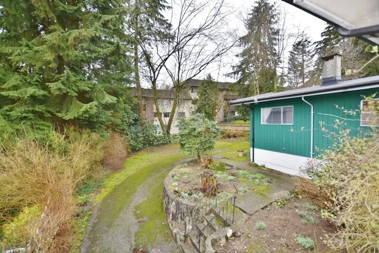 40 Seaview Drive