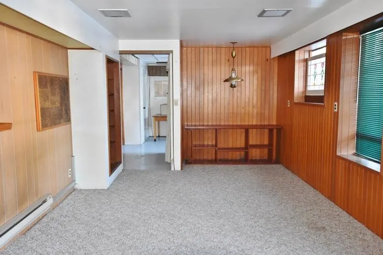 40 Seaview Drive