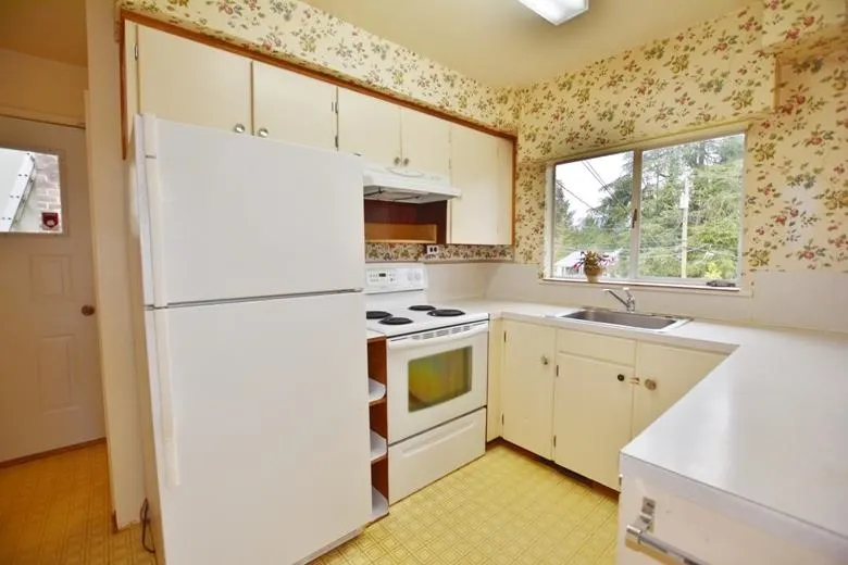 40 Seaview Drive