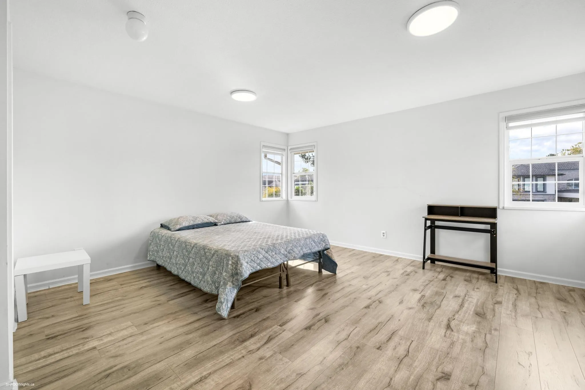 5571 Forsyth Crescent