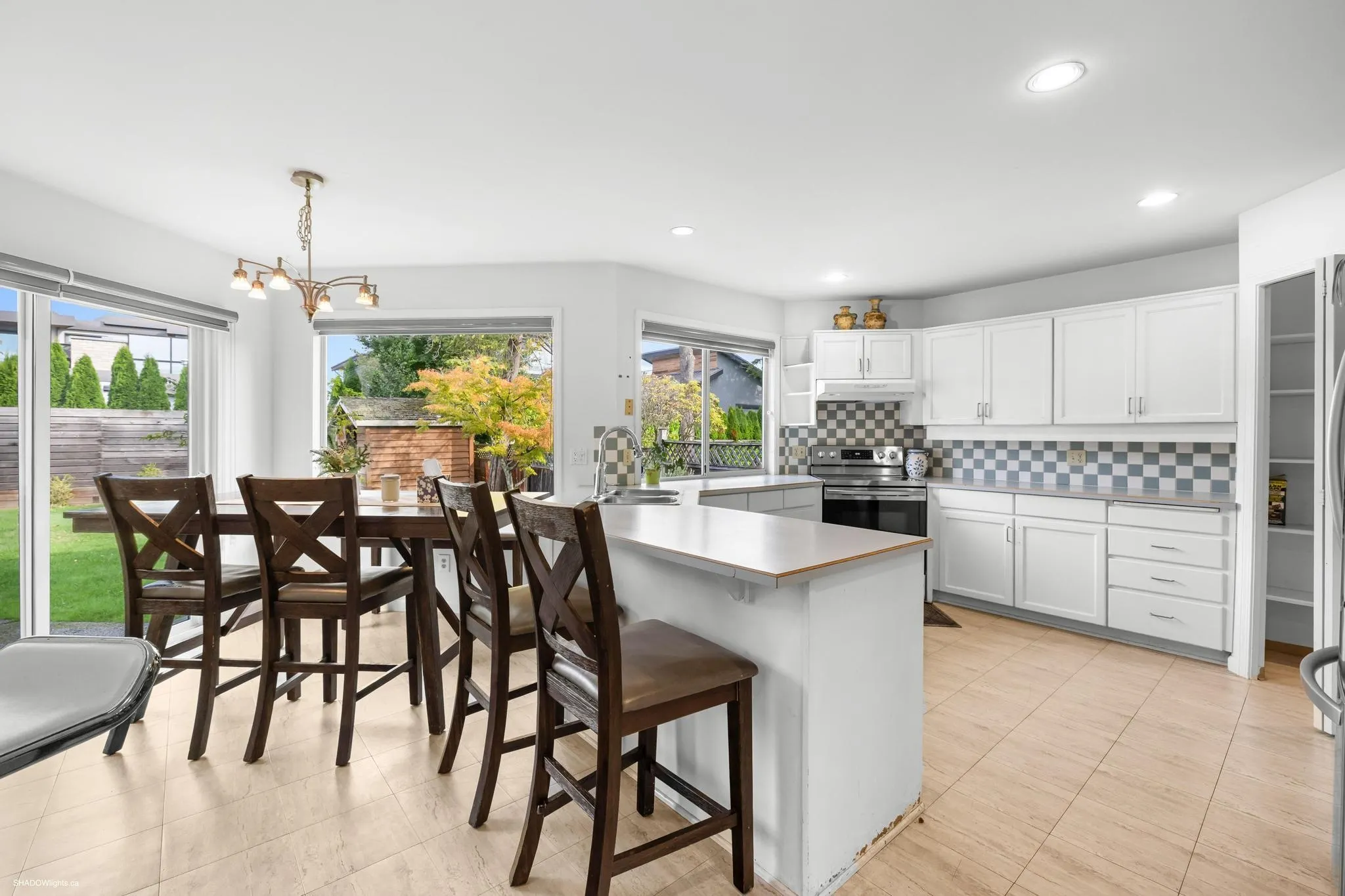 5571 Forsyth Crescent