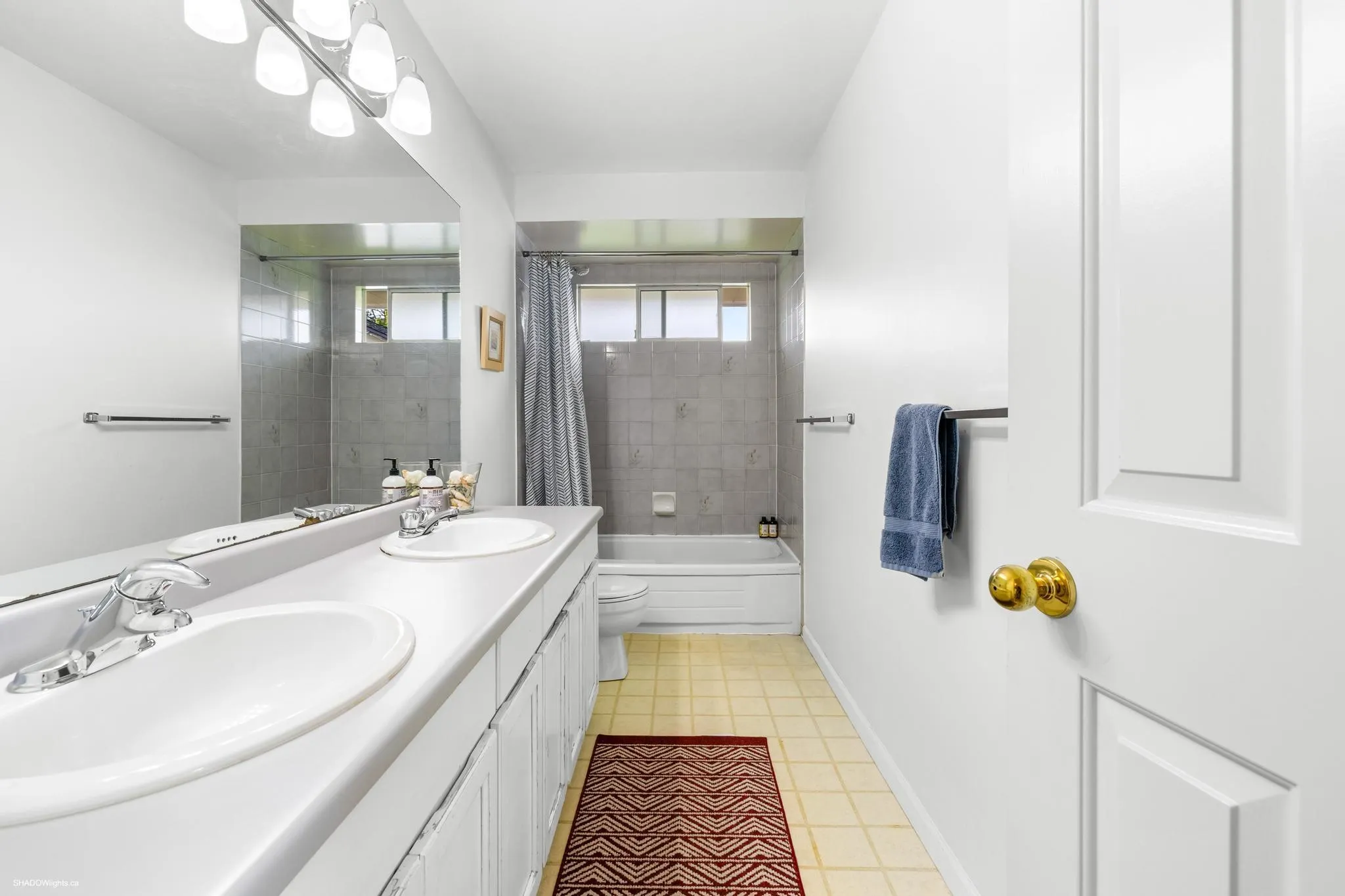 5571 Forsyth Crescent