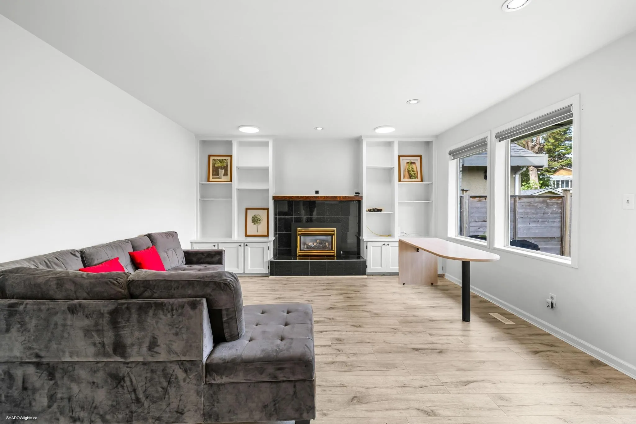 5571 Forsyth Crescent