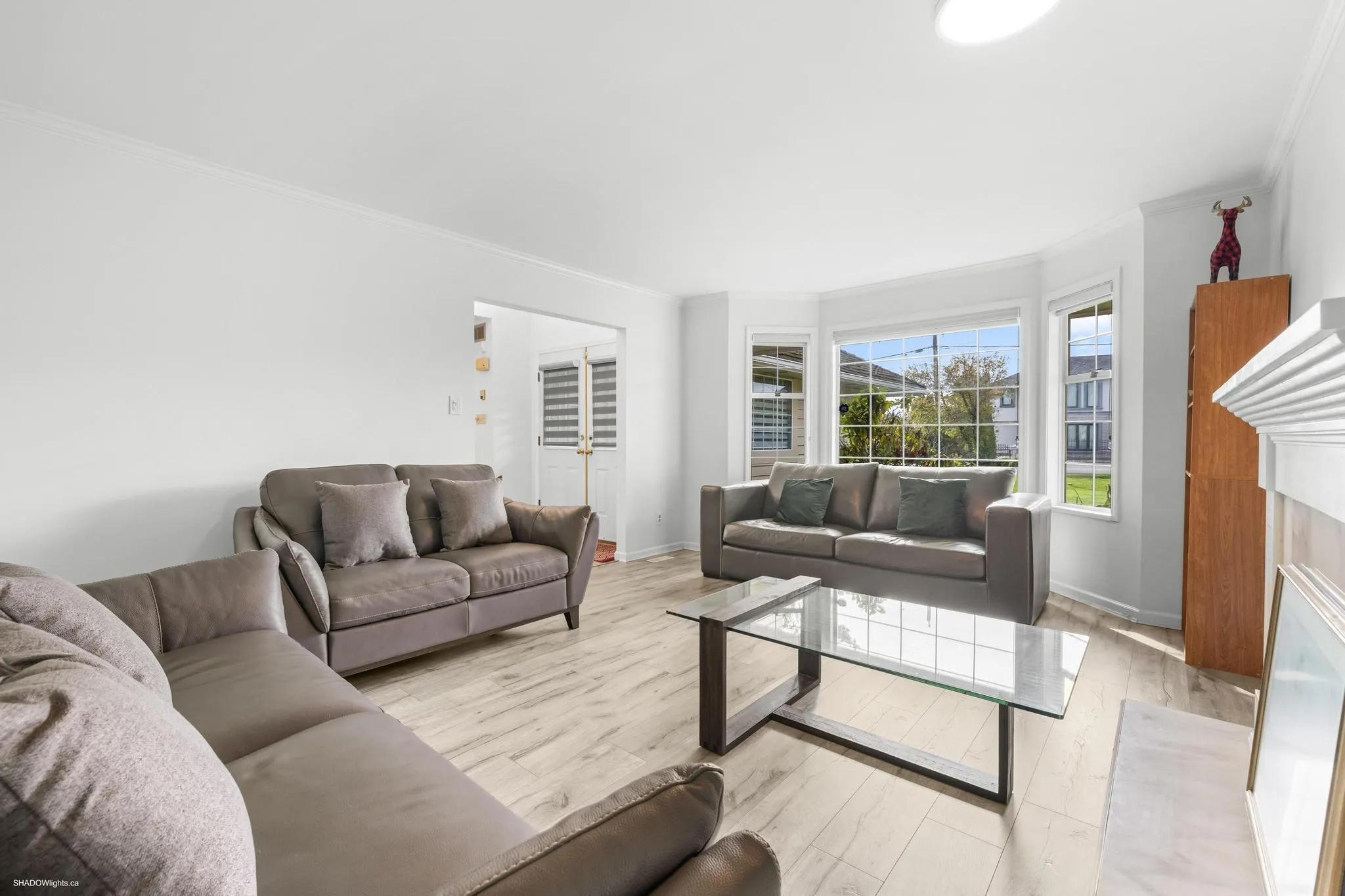 5571 Forsyth Crescent
