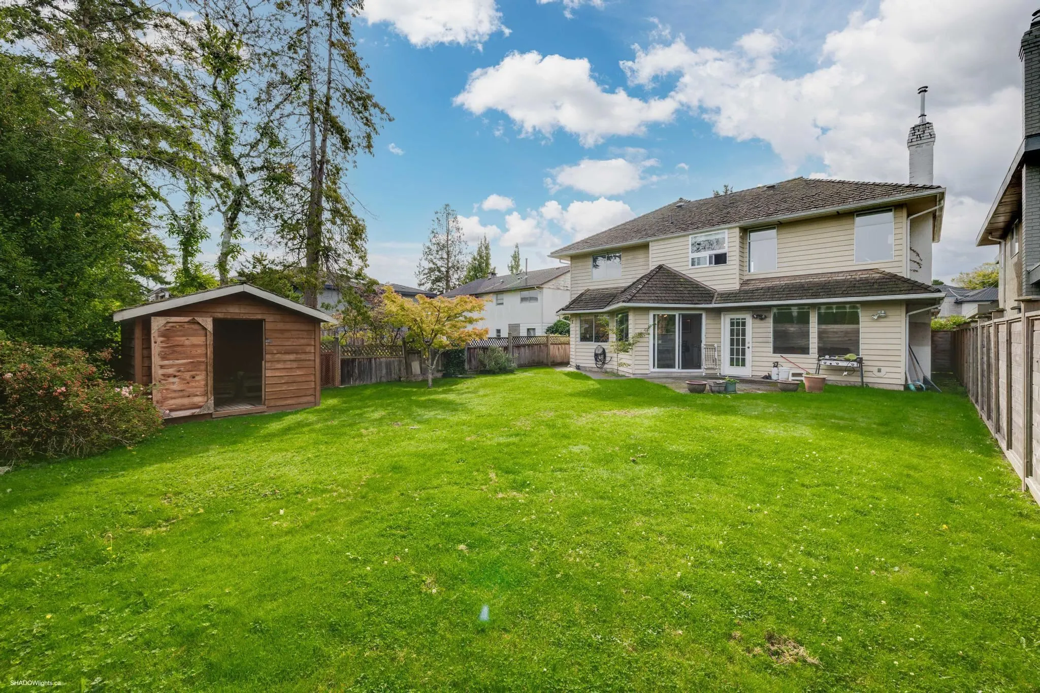 5571 Forsyth Crescent
