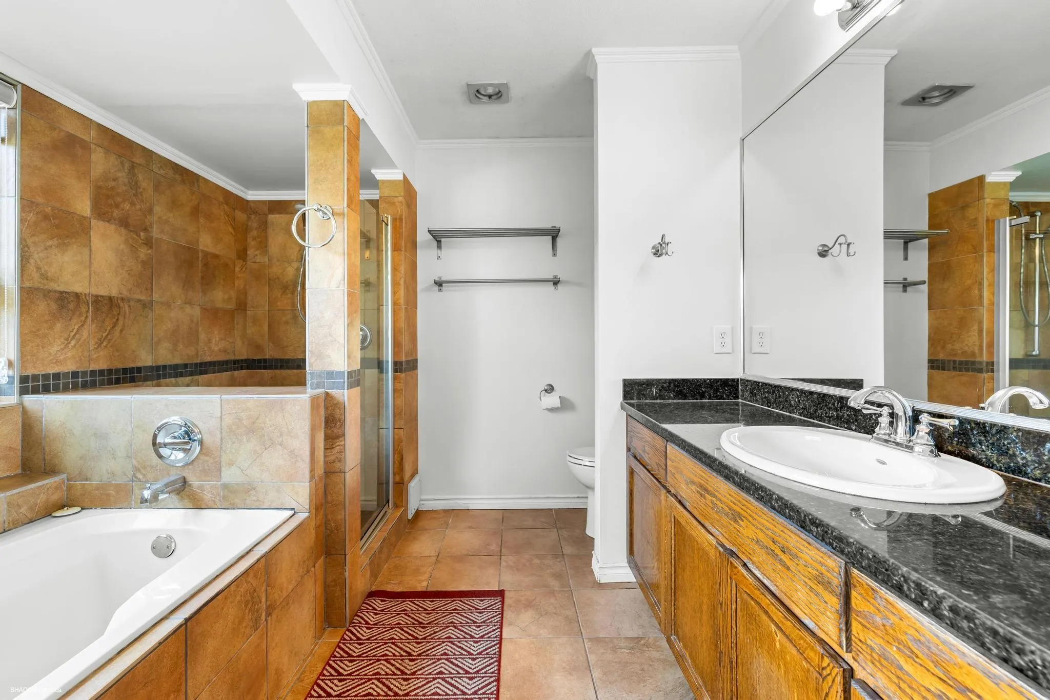 5571 Forsyth Crescent