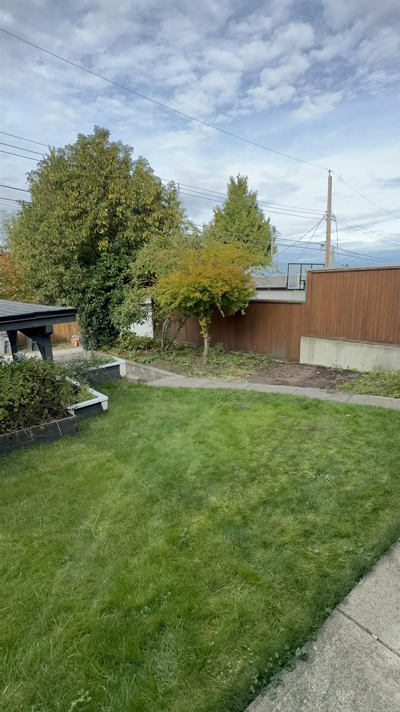 3845 W 13 Avenue