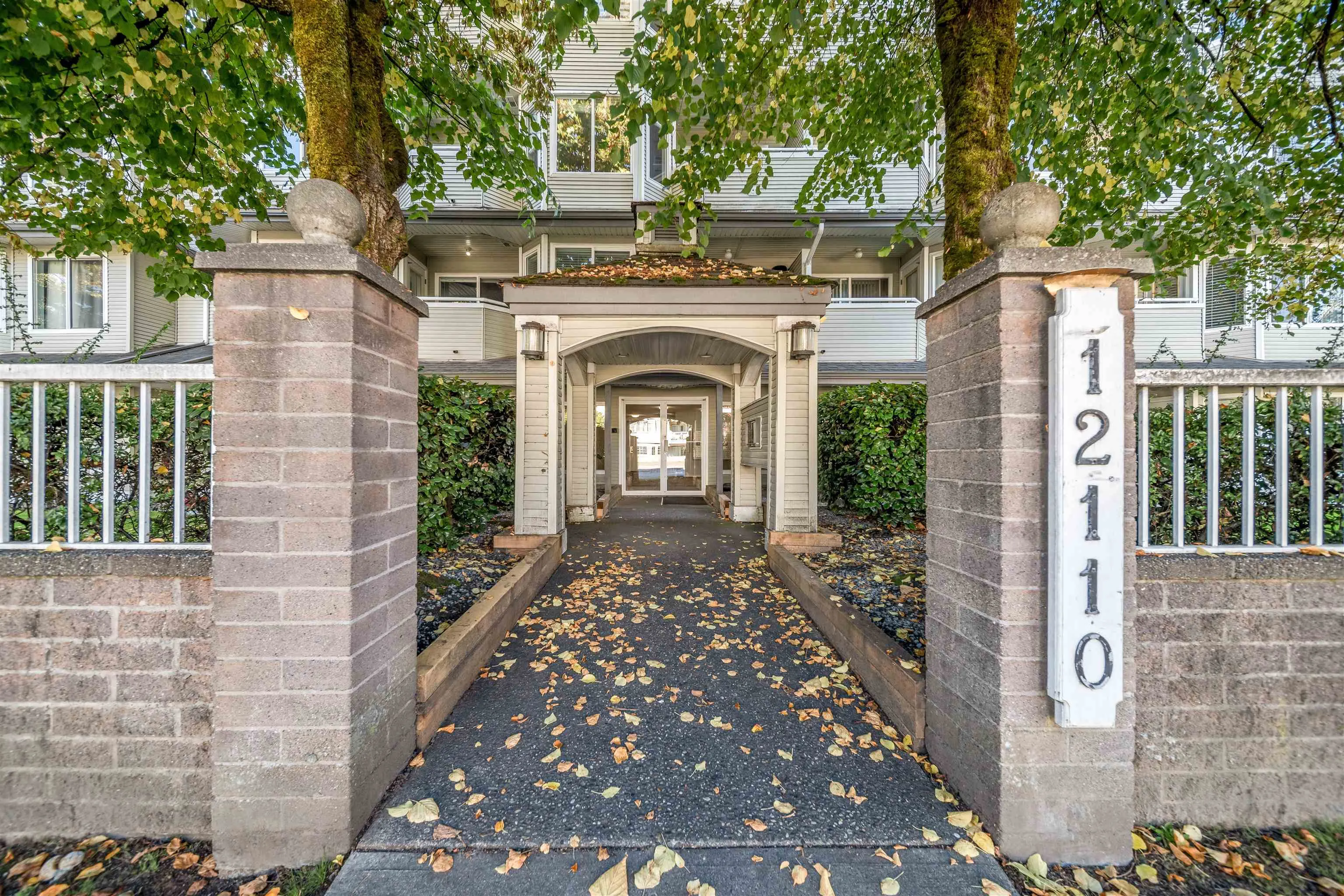 401 12110 80 Avenue