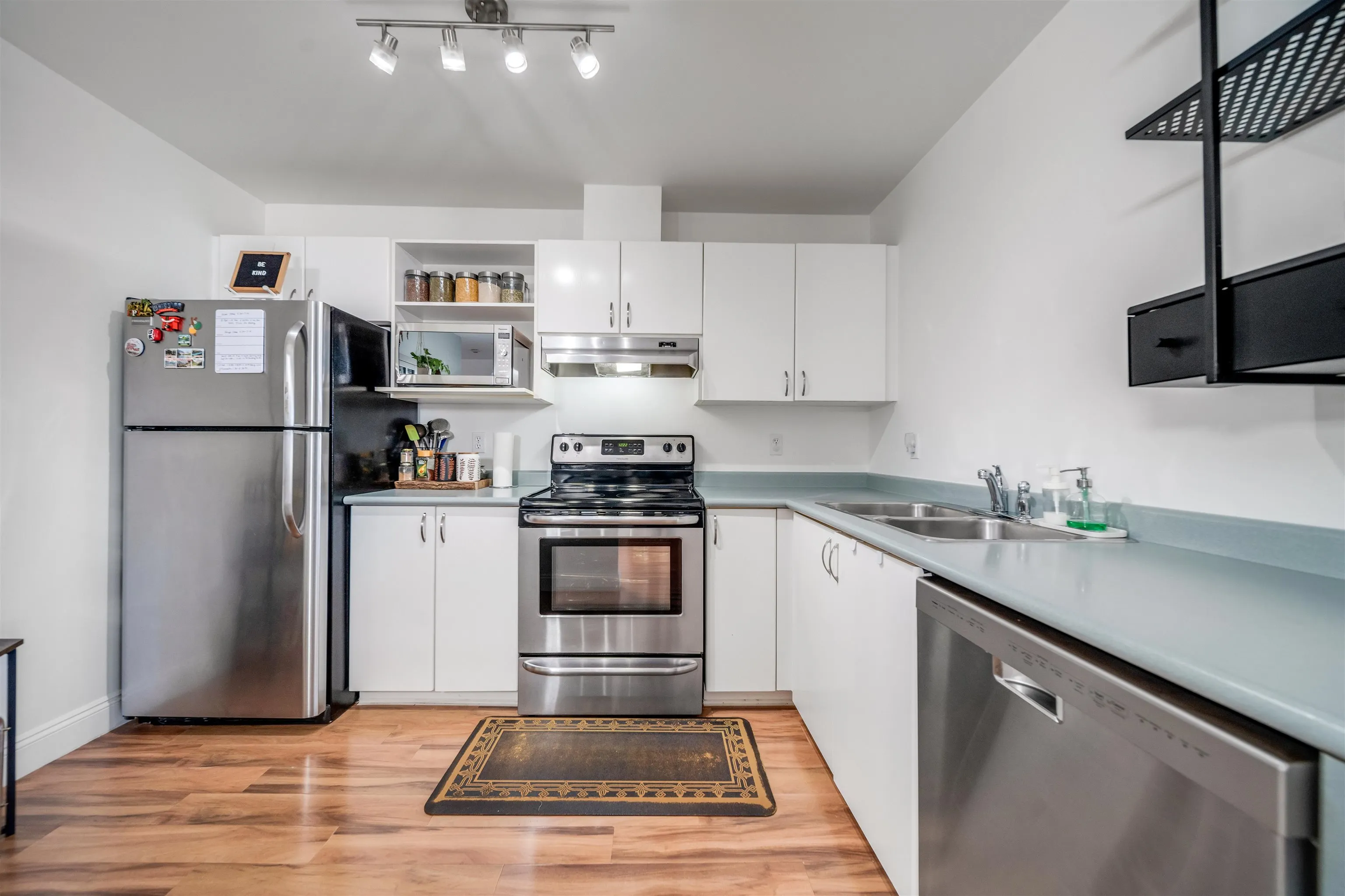401 12110 80 Avenue