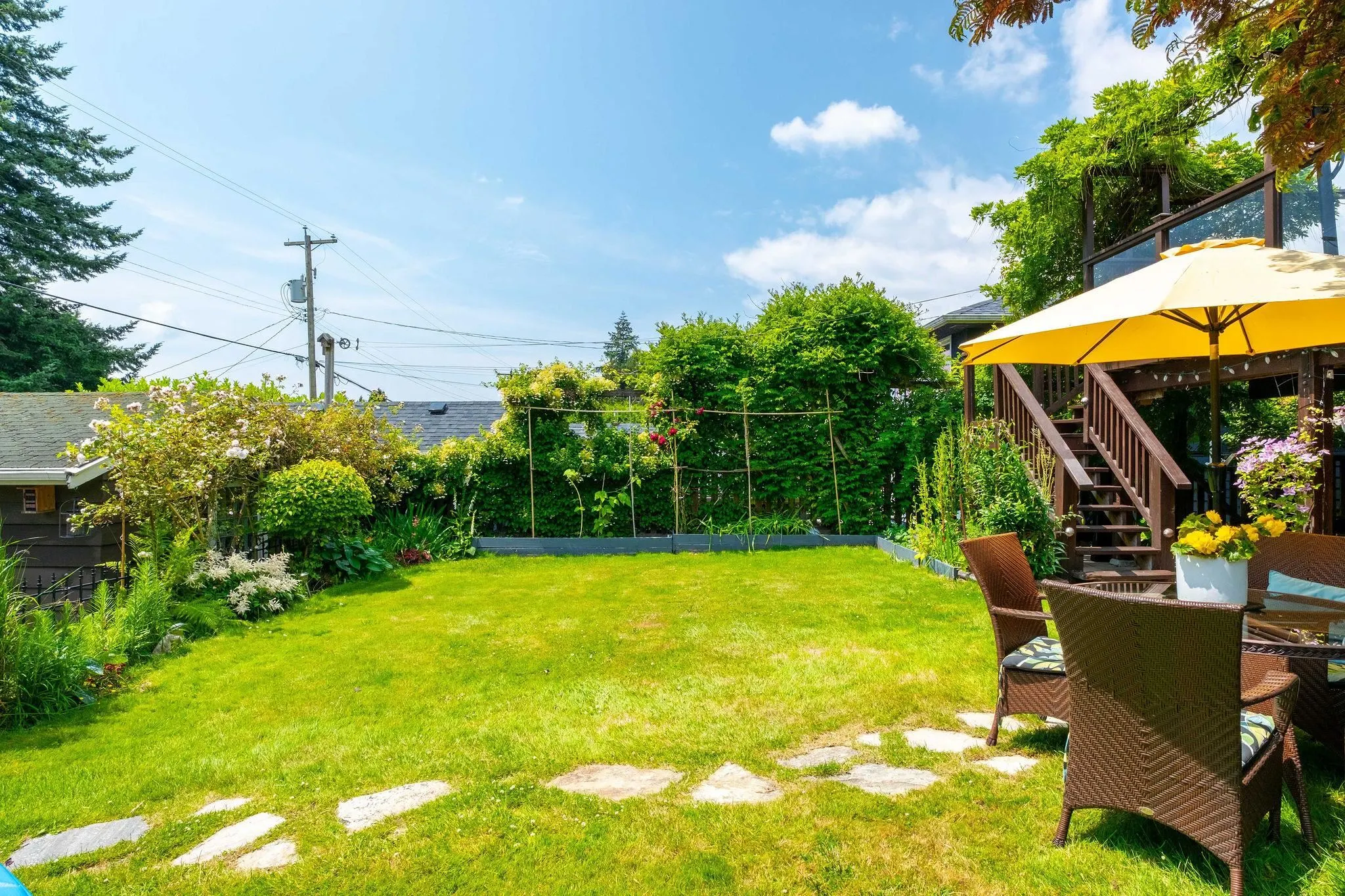 445 W 26th Street