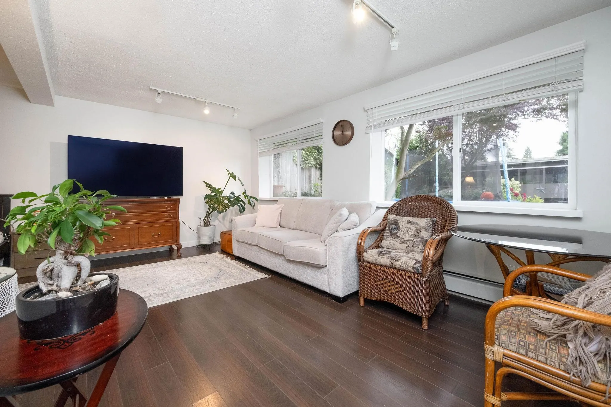445 W 26th Street