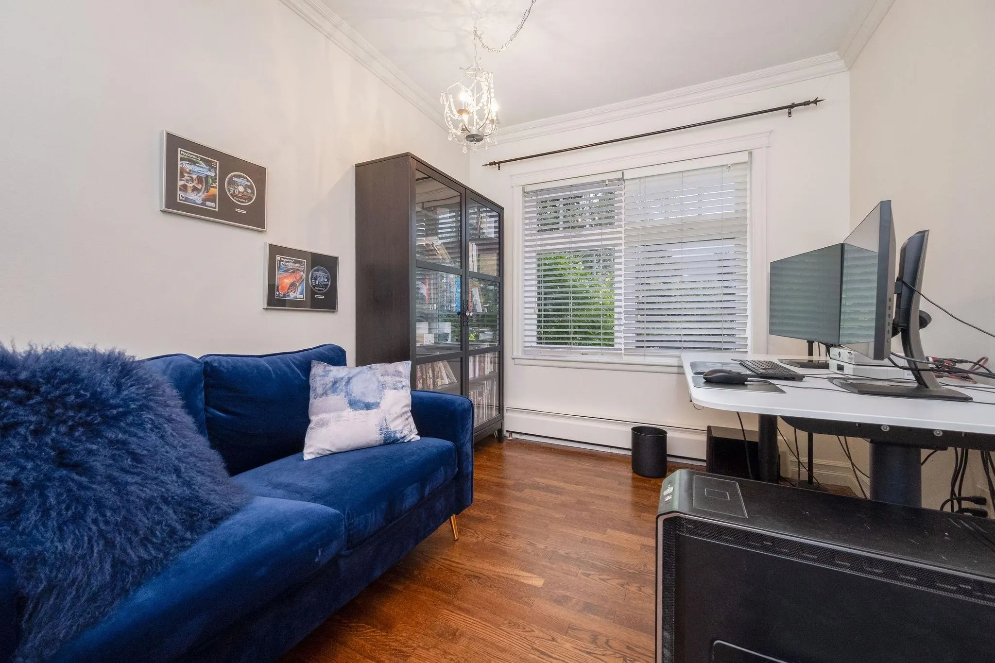 445 W 26th Street