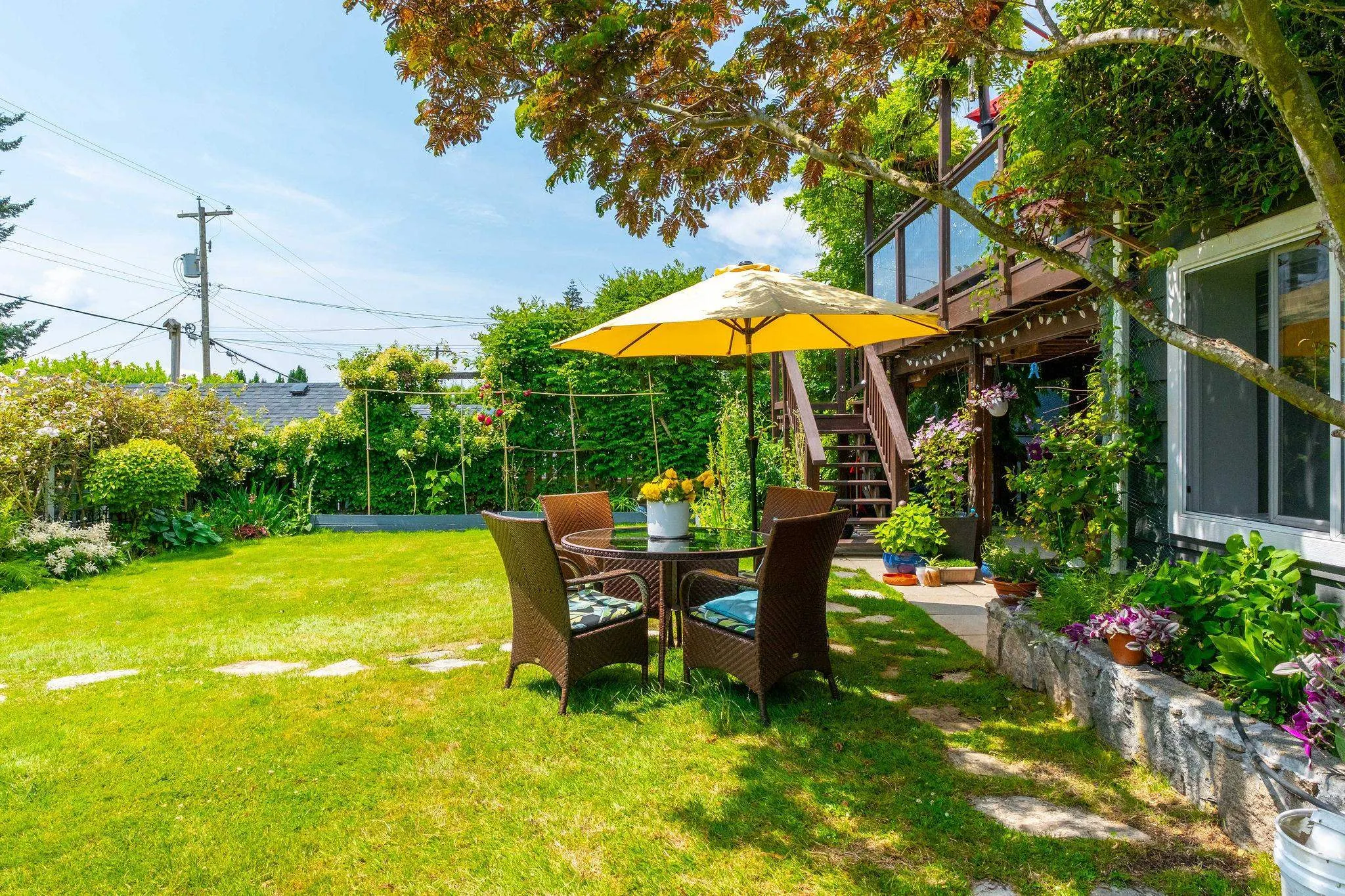 445 W 26th Street