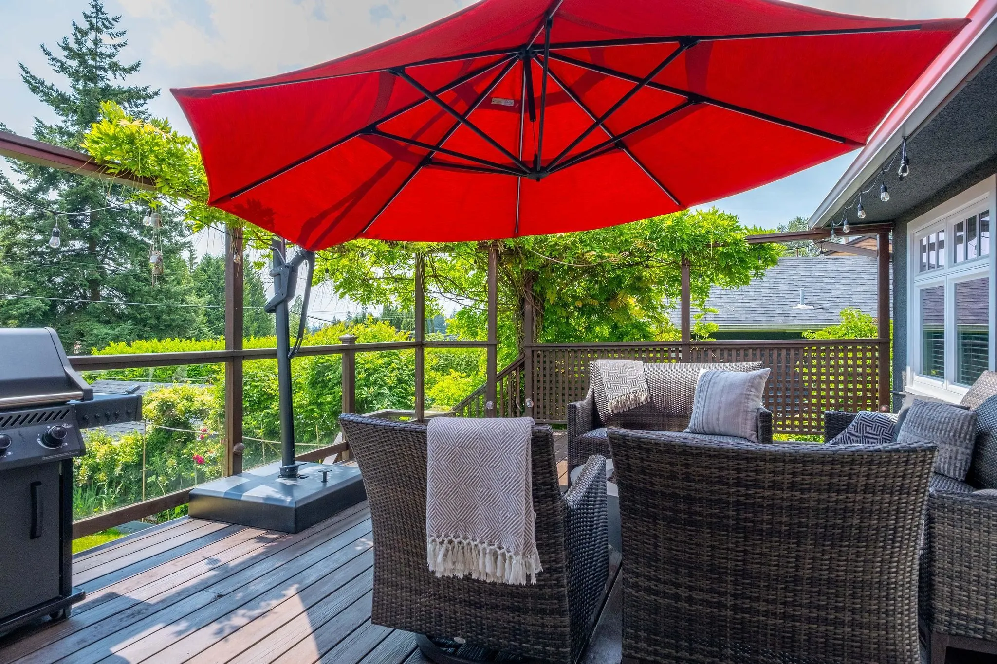 445 W 26th Street