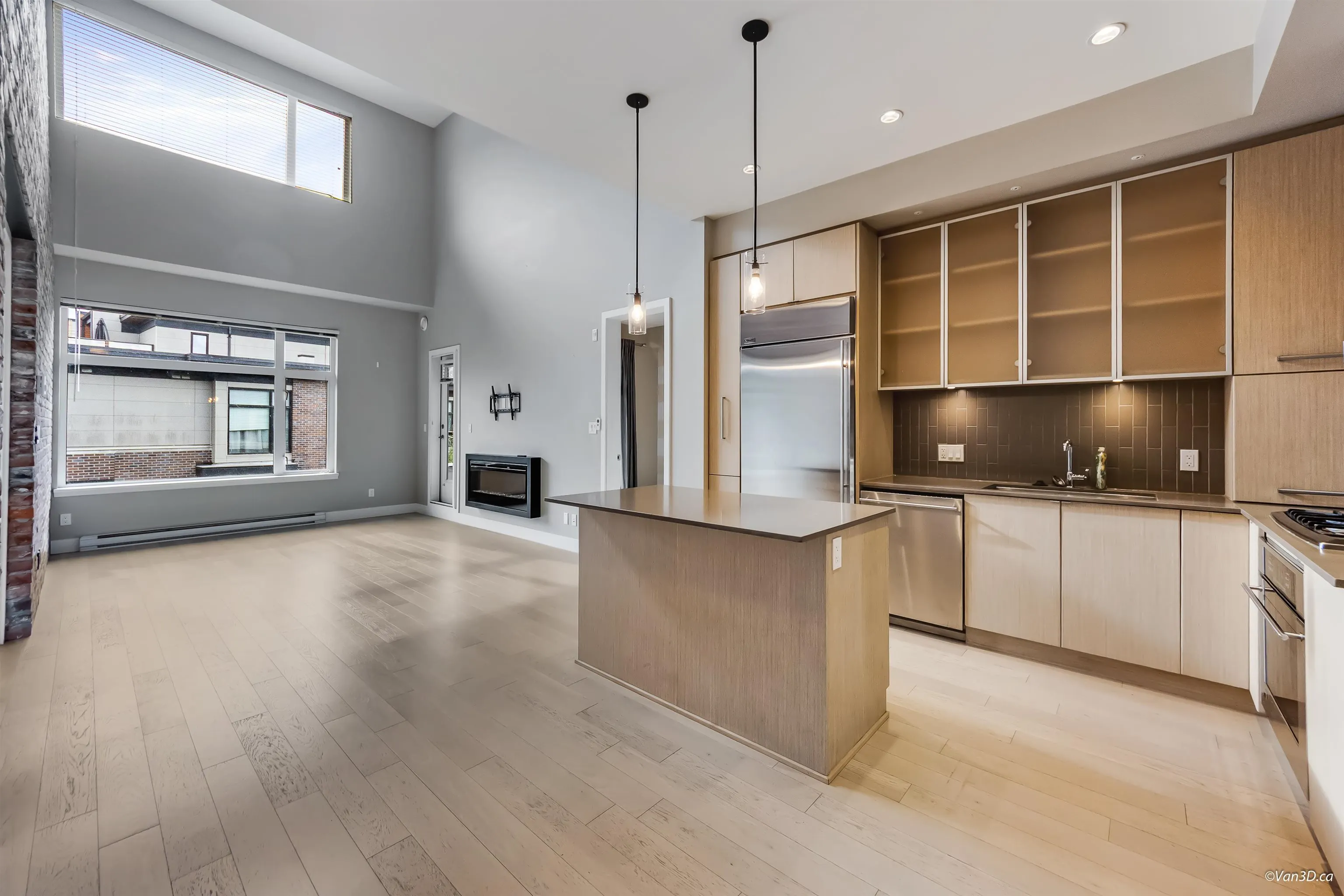 412 260 Salter Street