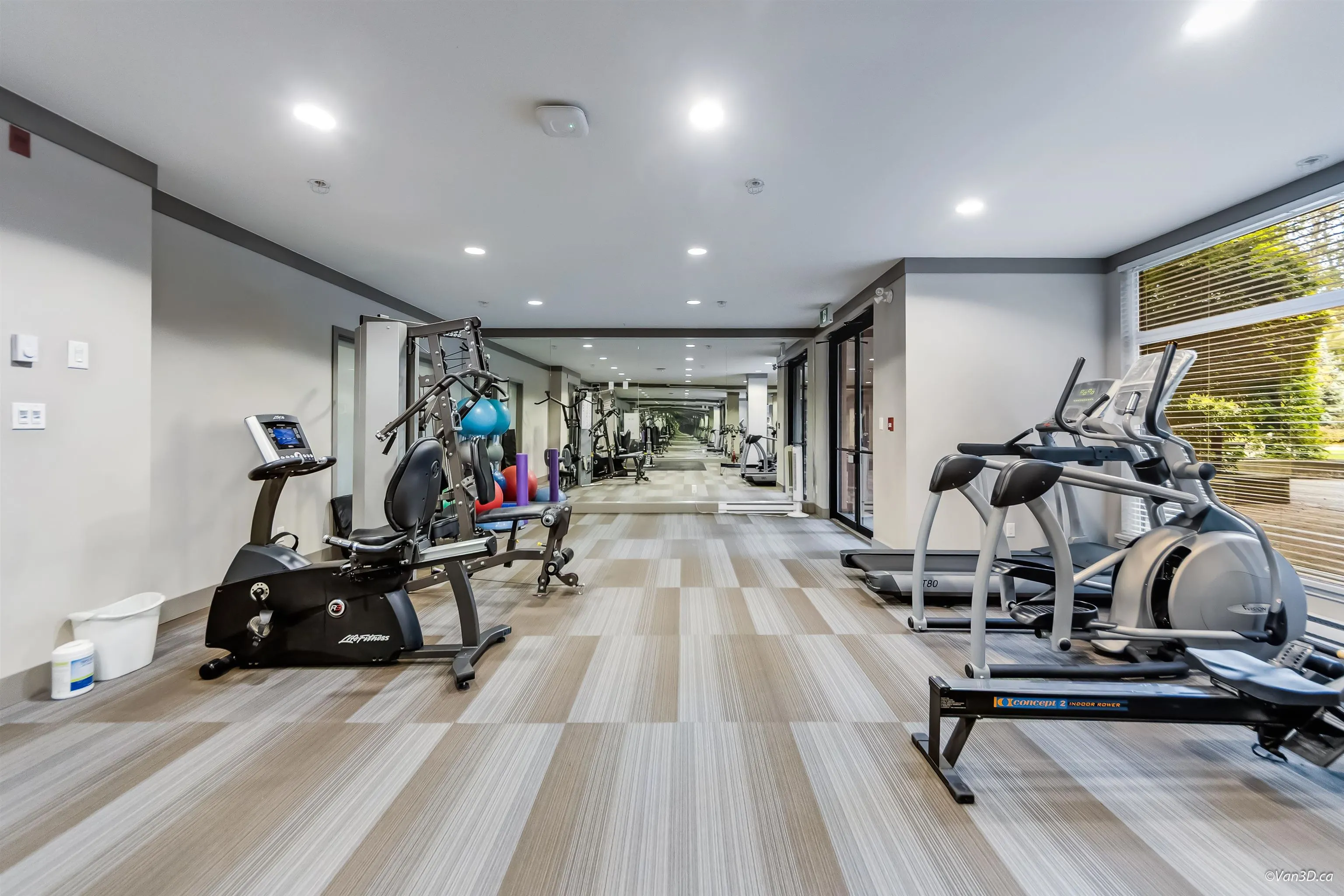 412 260 Salter Street