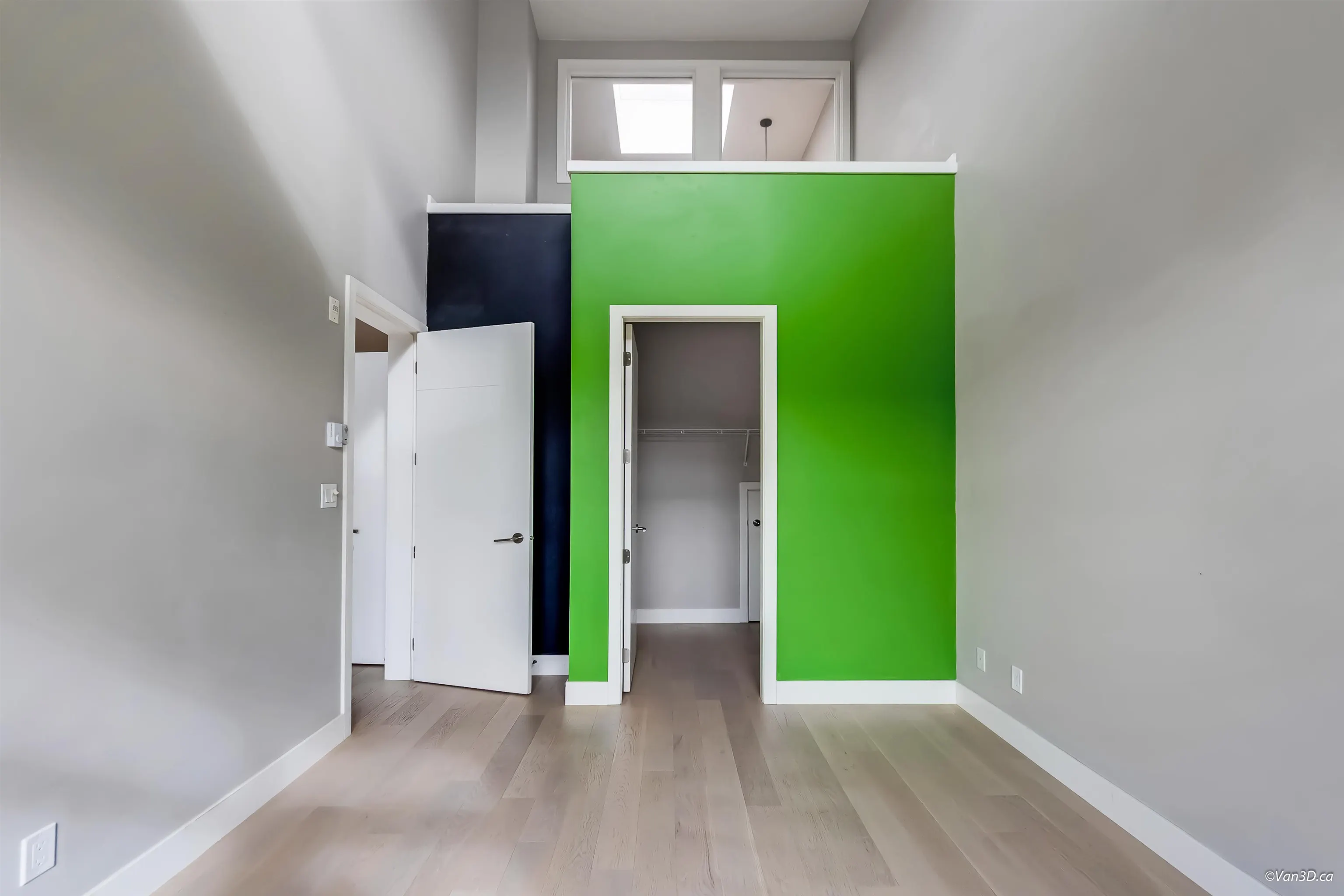 412 260 Salter Street