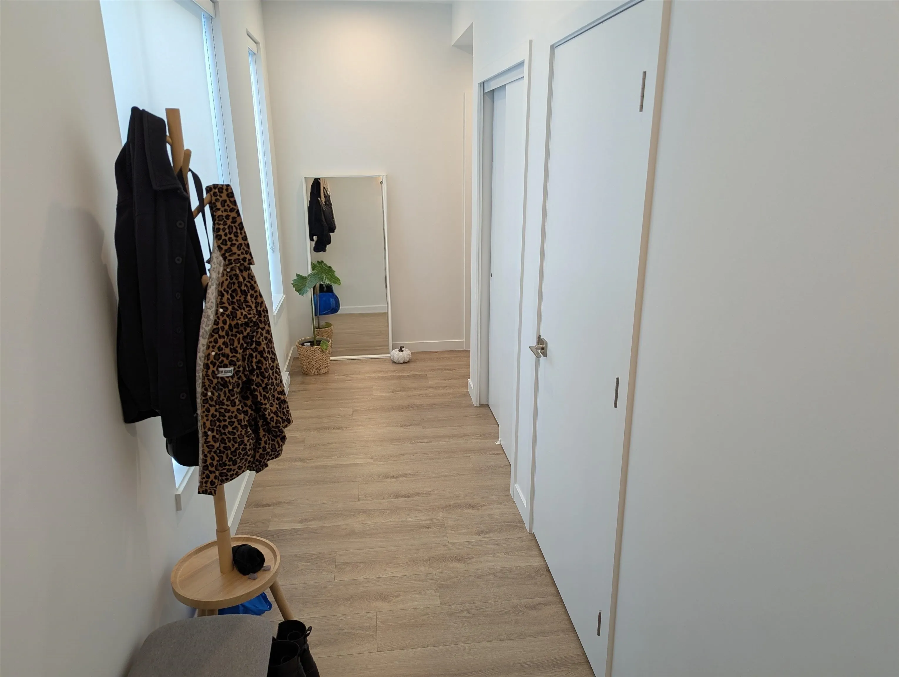 E504 13858 108 Avenue