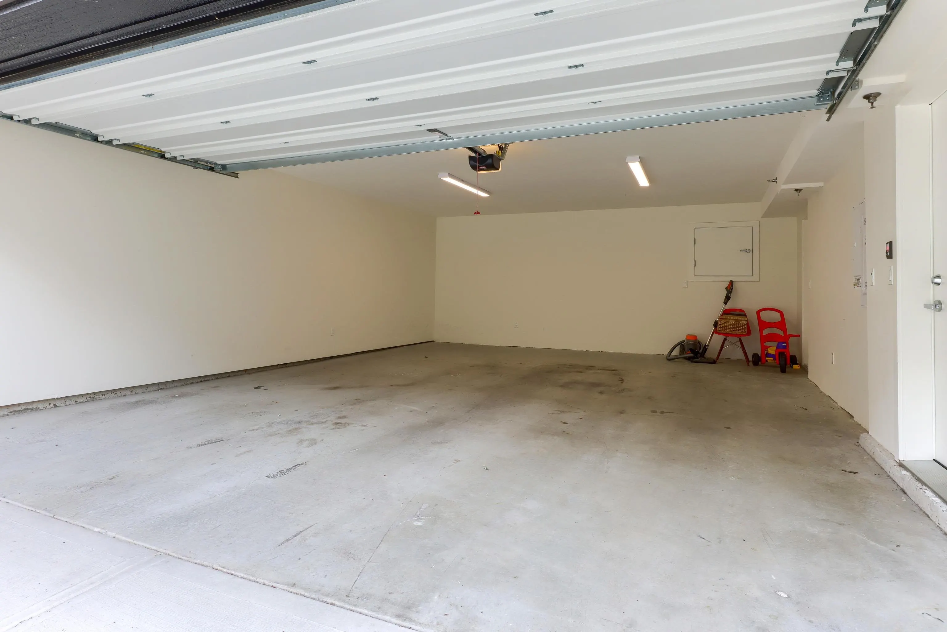 6 629 South Dyke Road