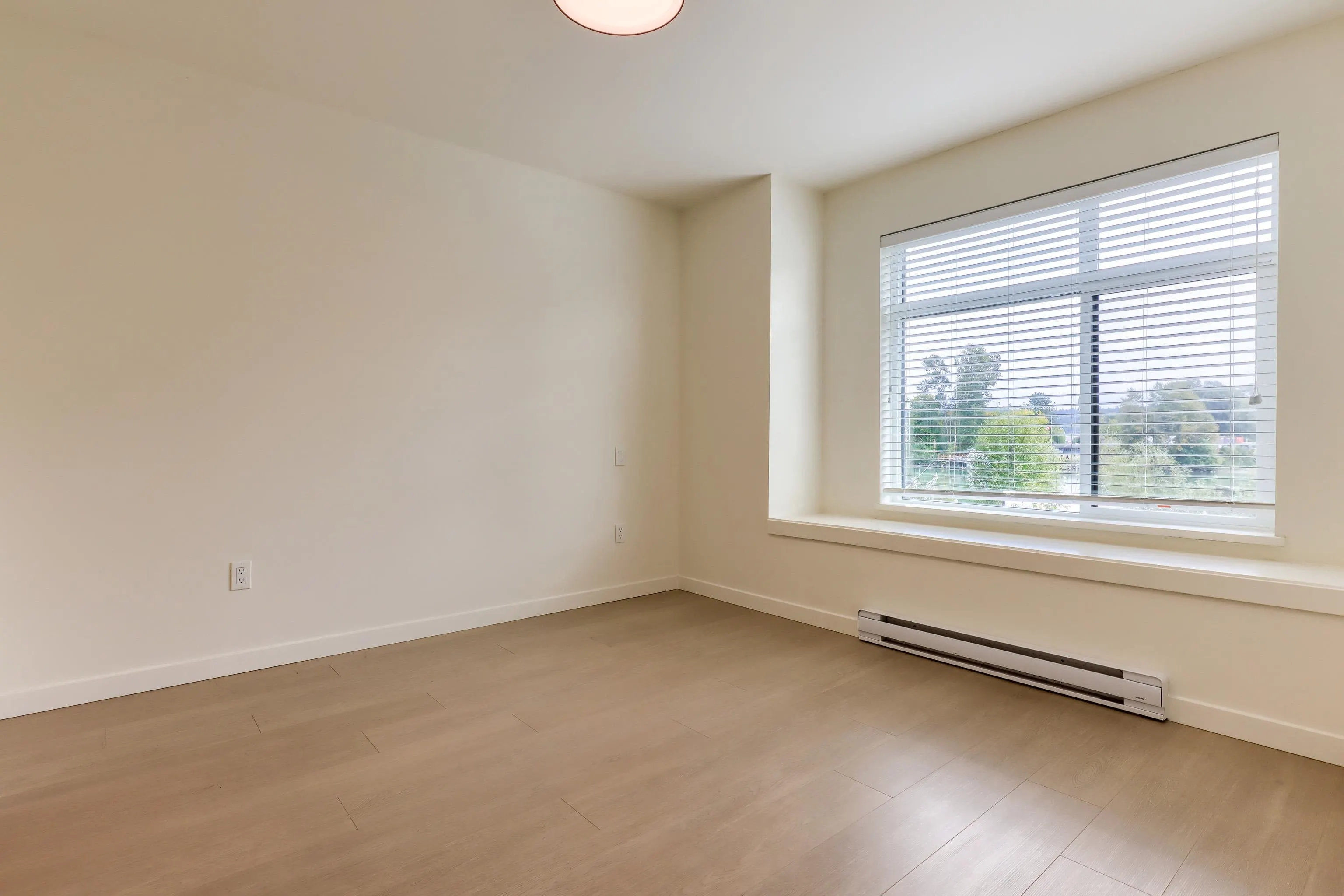 6 629 South Dyke Road