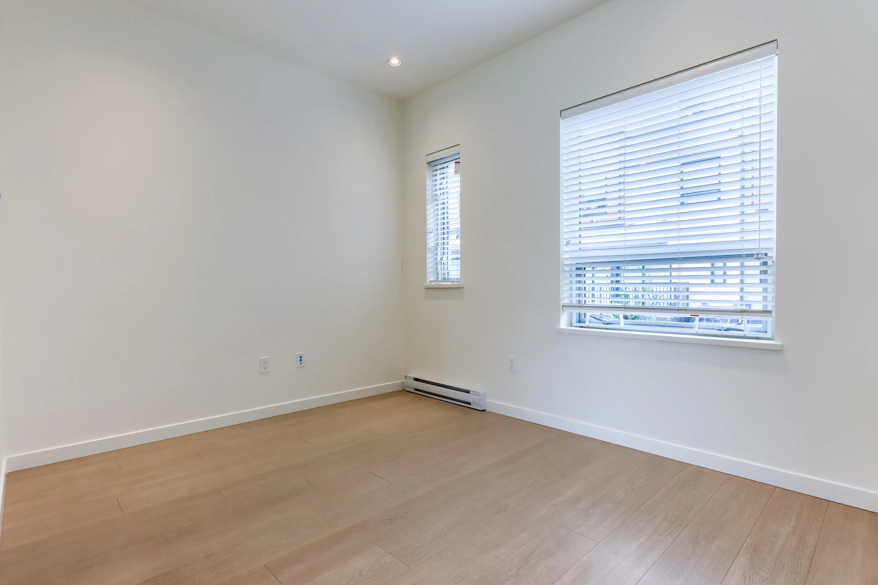 6 629 South Dyke Road