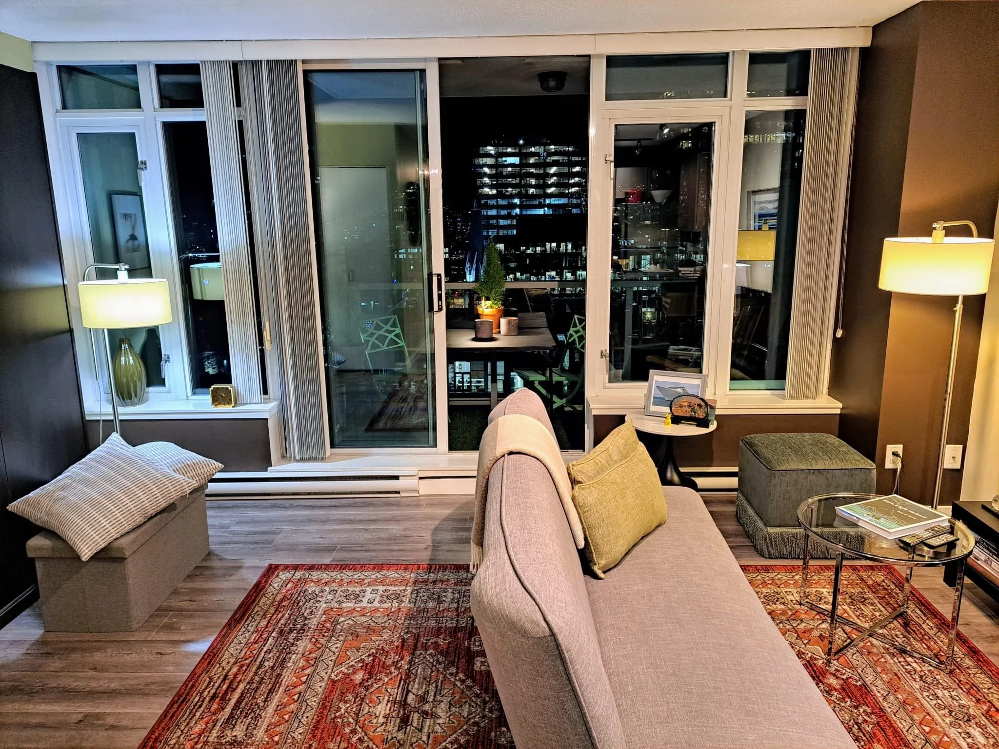 1611 610 Granville Street