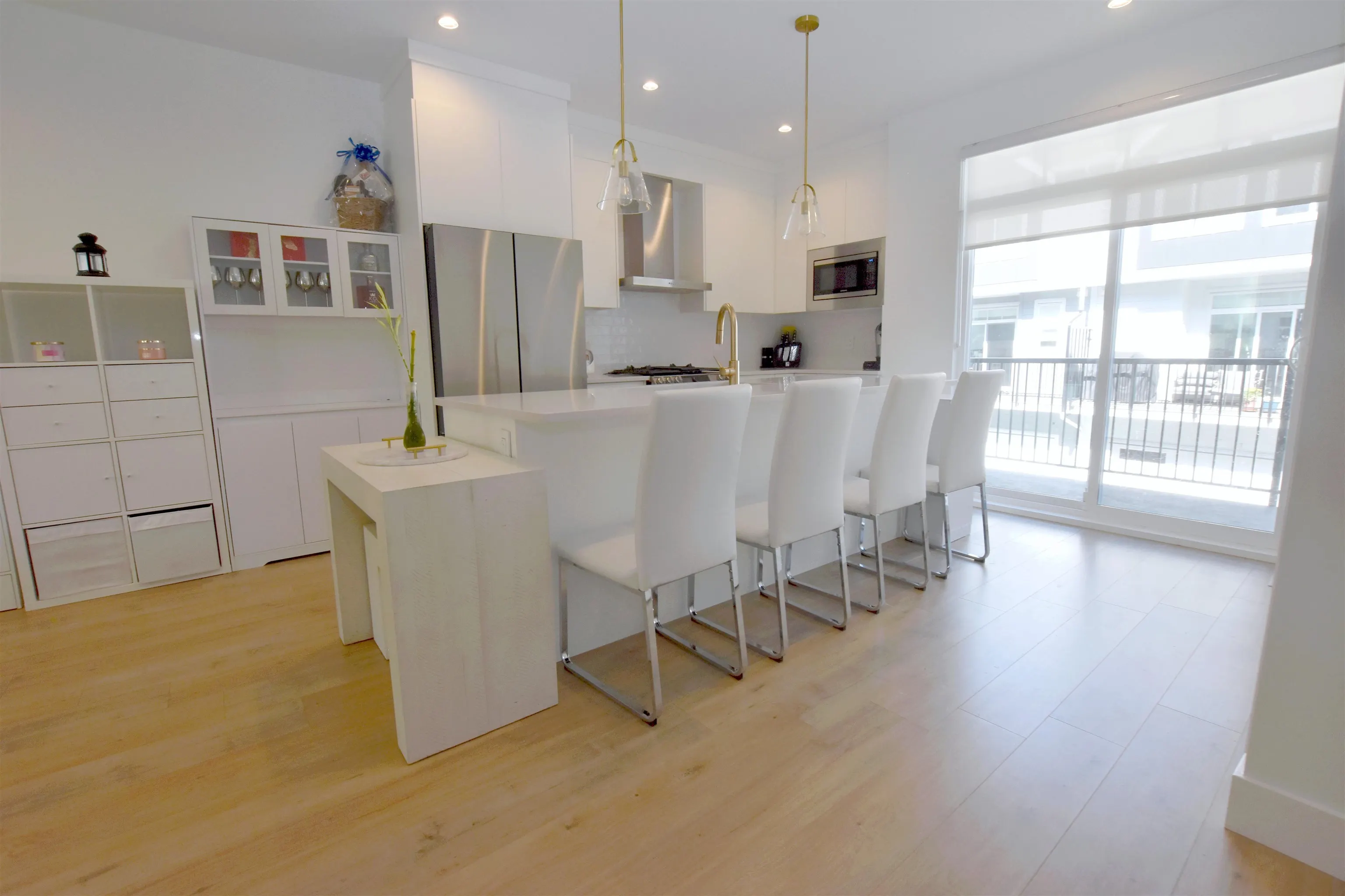 12 17458 100 Avenue