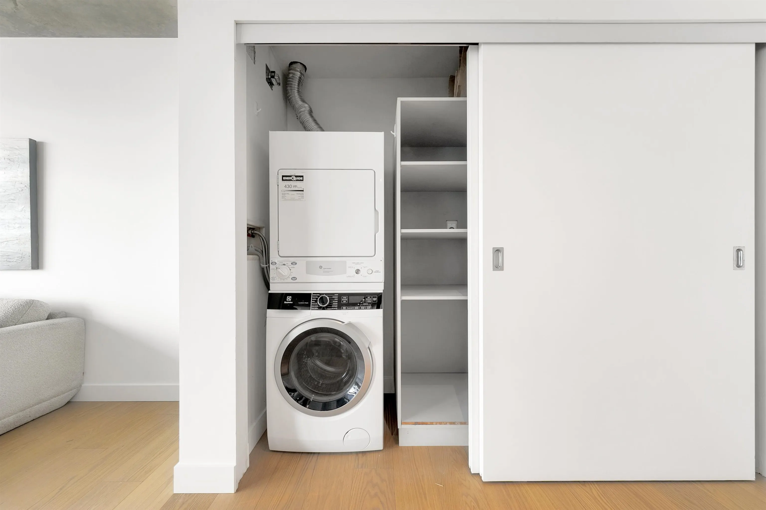 3901 128 W Cordova Street