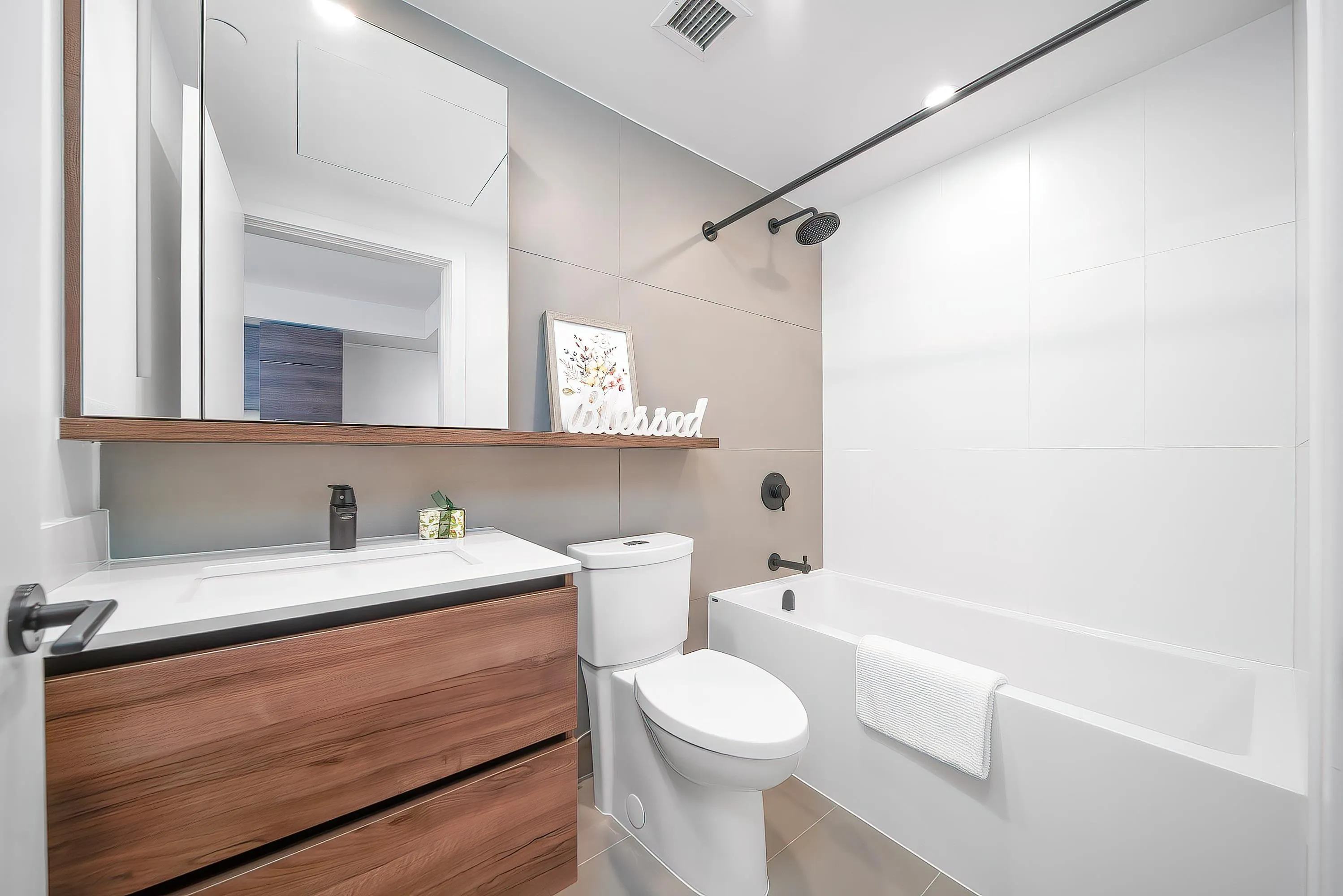 1308 10448 University Drive