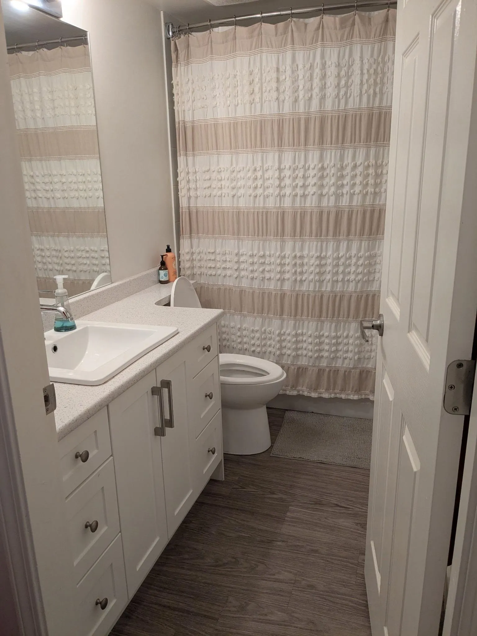 R 15532 20 Avenue