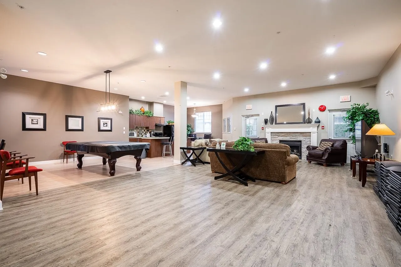 309 19388 65 Avenue