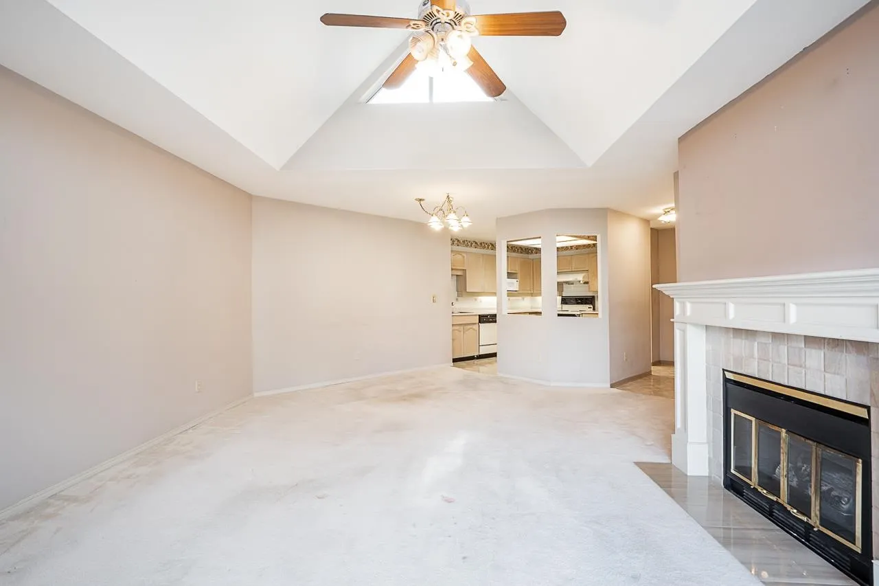 350 8611 Ackroyd Road