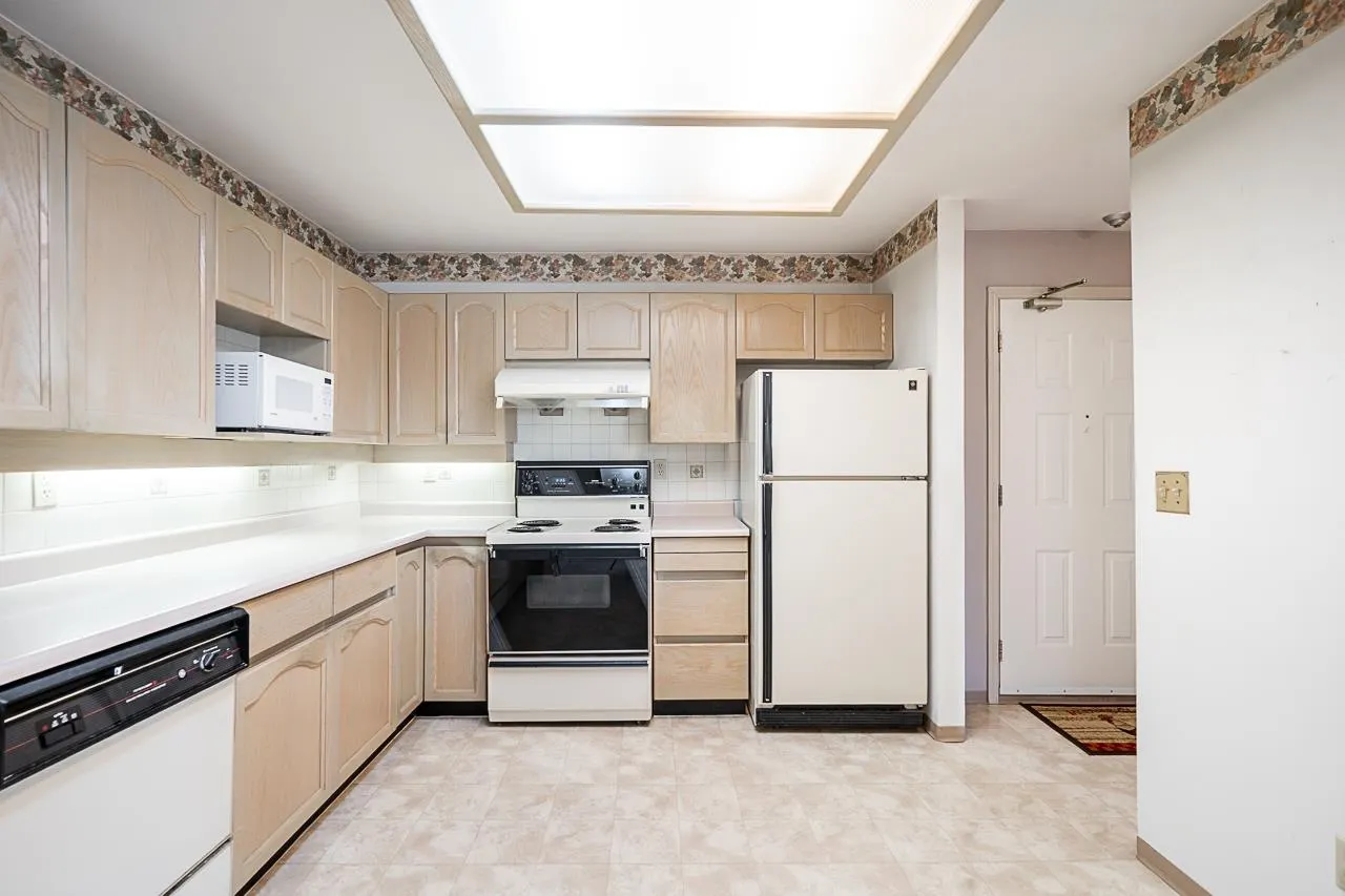 350 8611 Ackroyd Road