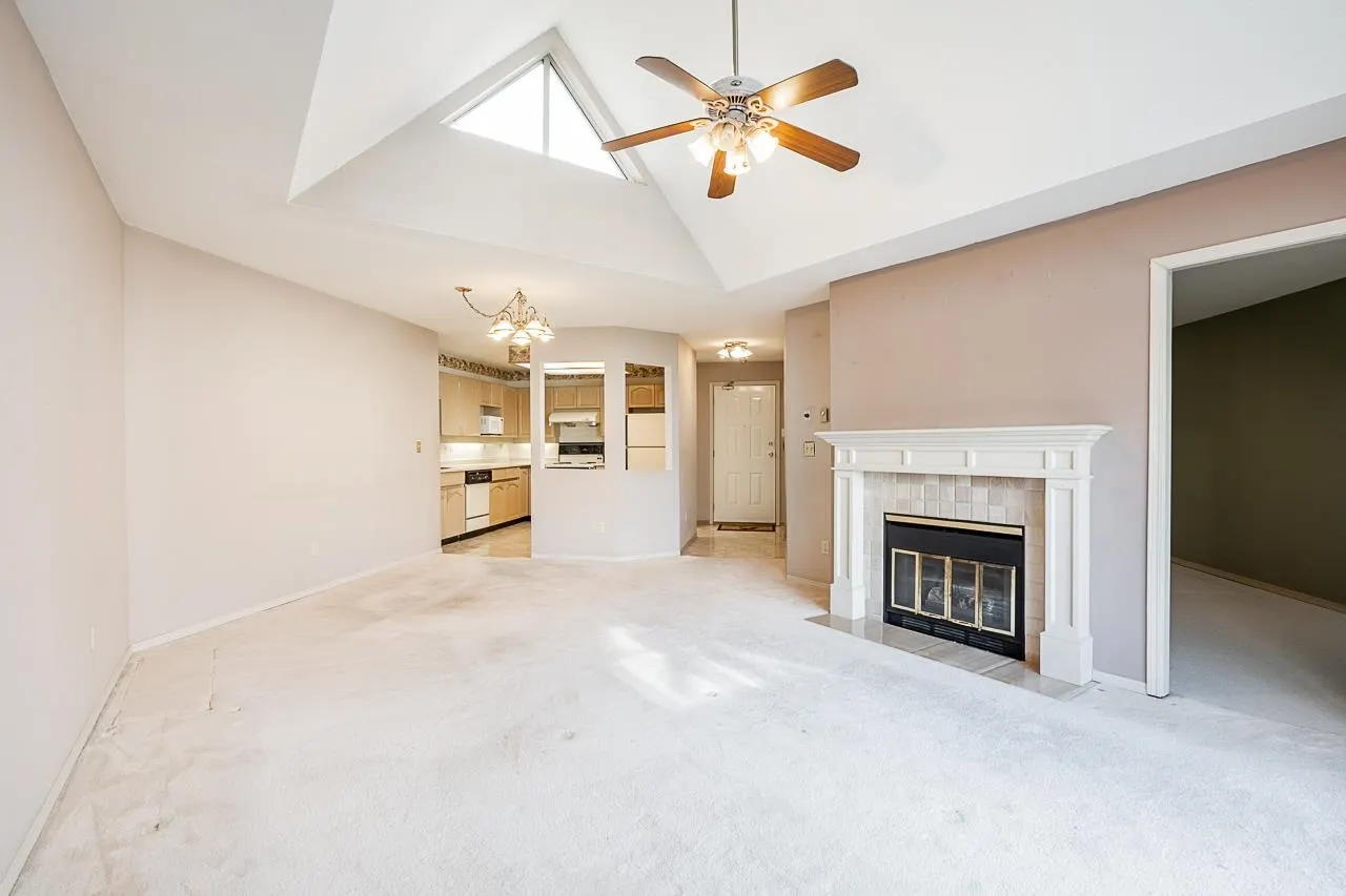 350 8611 Ackroyd Road
